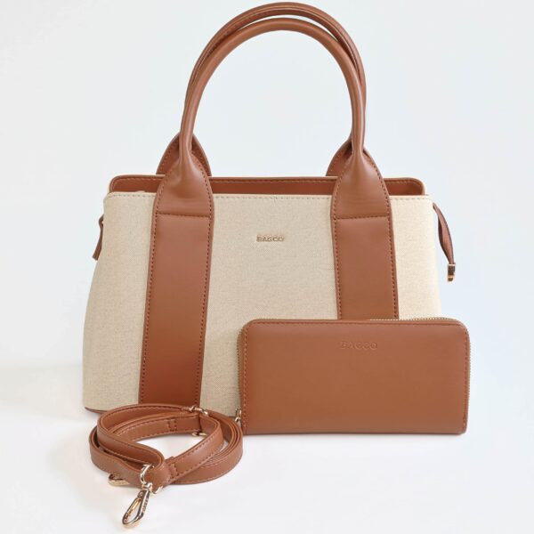 Sac à main en toile et cuir synthétique, élégant et pratique, idéal pour un style chic et décontract..