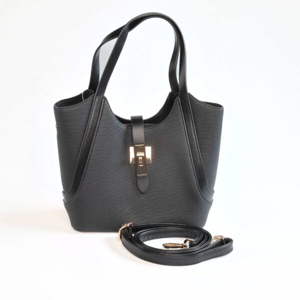 Beauty – Sac à main en Noir.