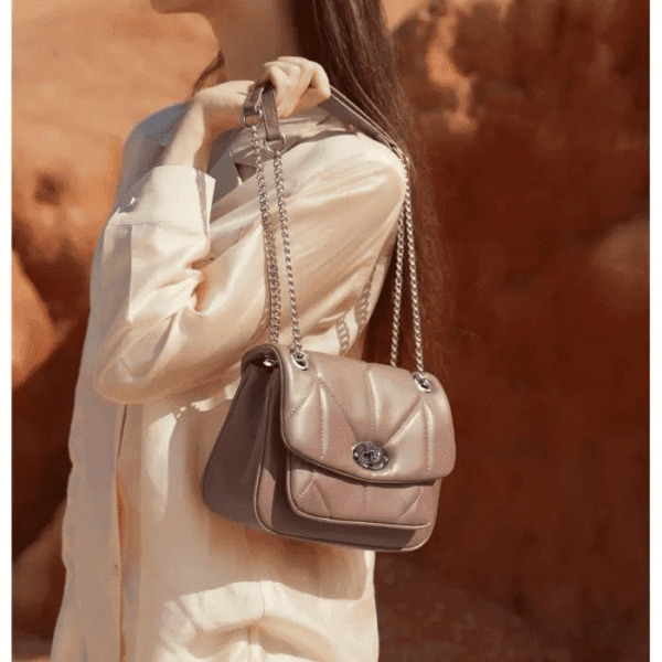 Superb – Sac à main en Rose.