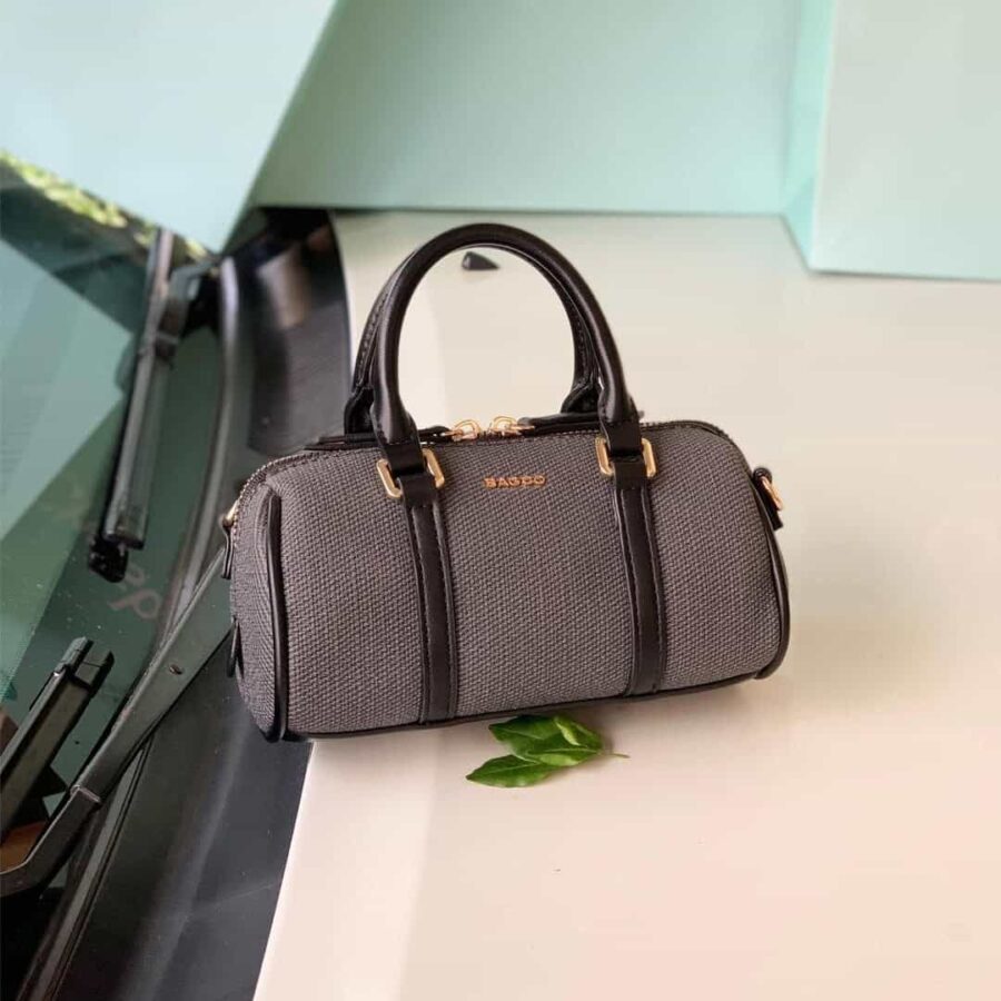 Vina – Sac à main en Noir.