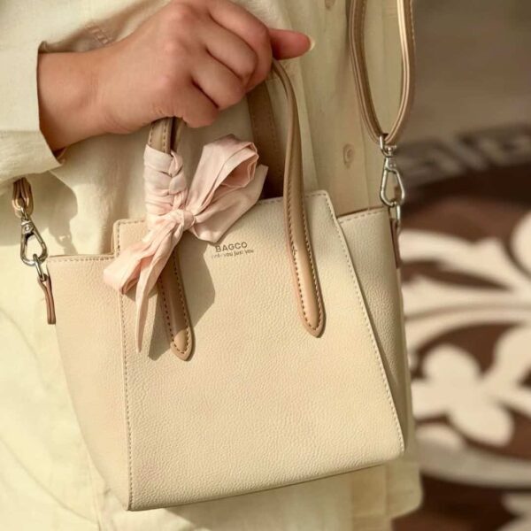 Mila – Sac à main en Blanccasse.