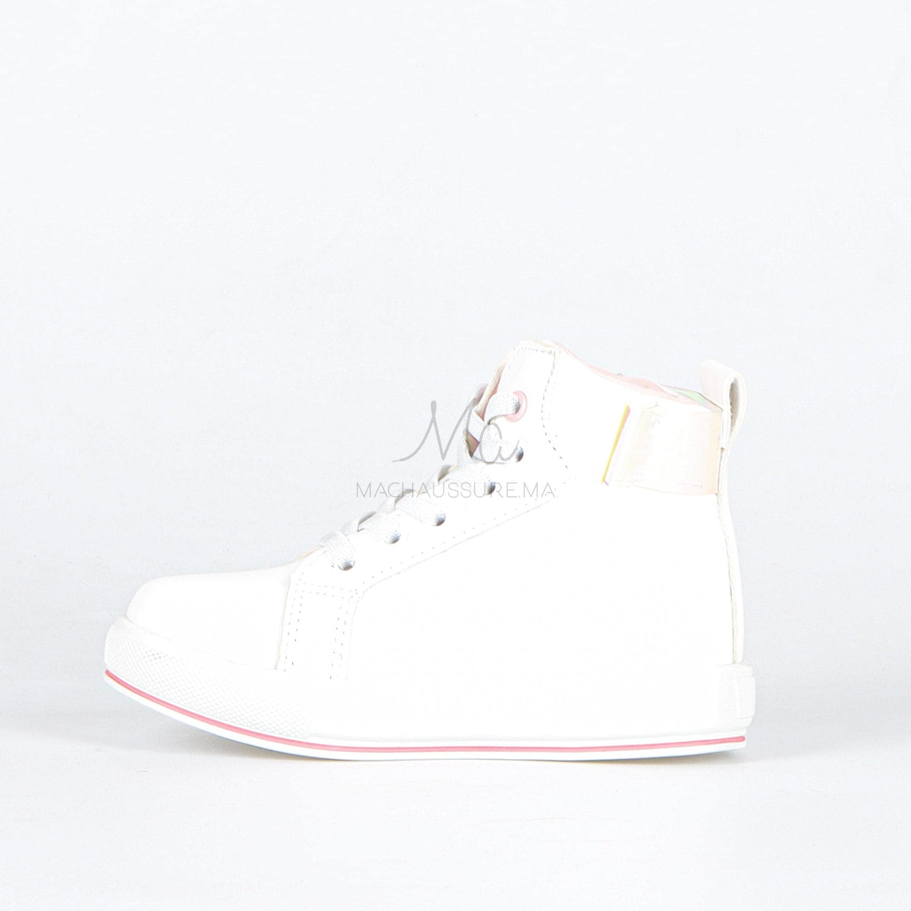 AVA - Baskets fille en Blanc.