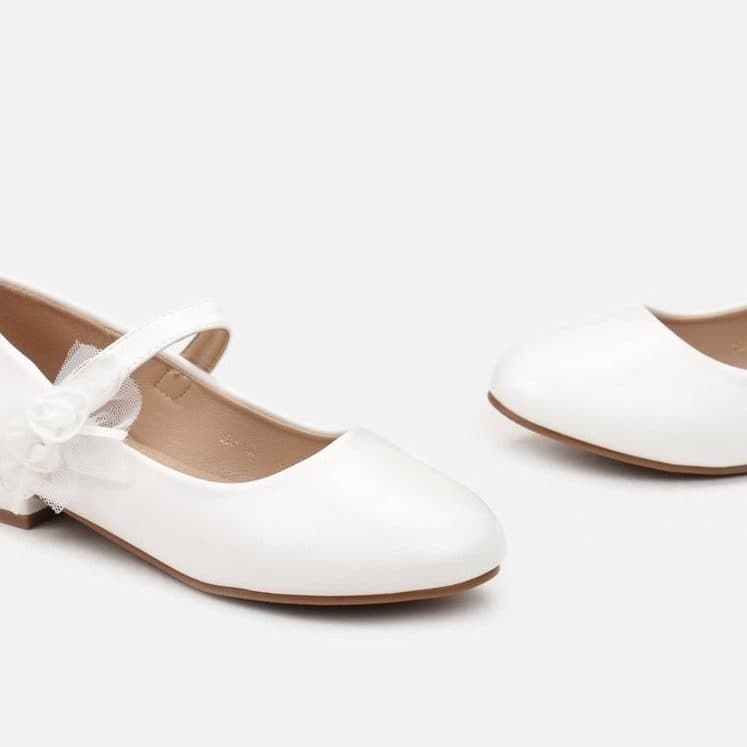 Princess – Ballerines Fille à mini talon en Blanc.
