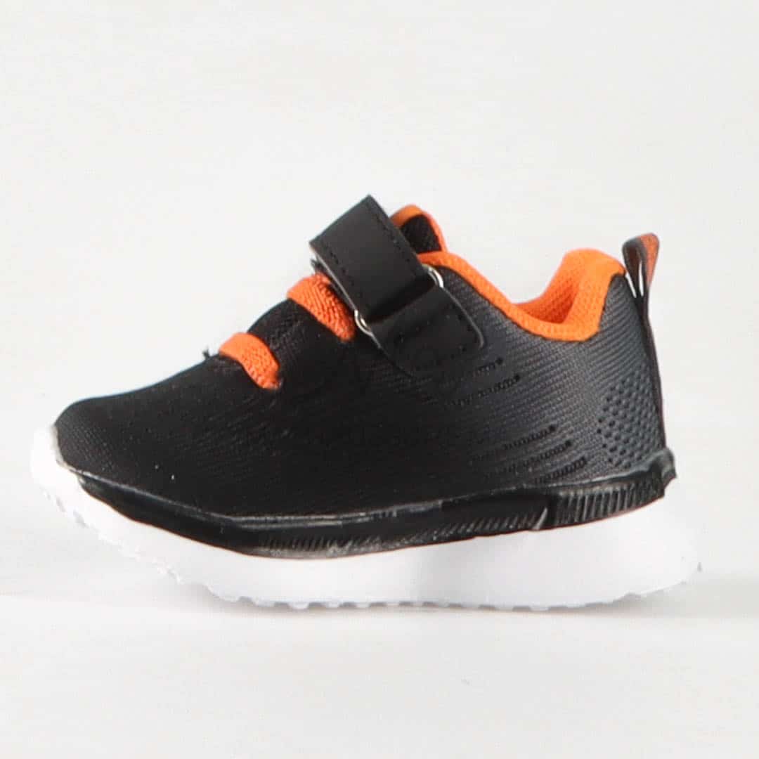 Noah – Baskets enfants en Noir.