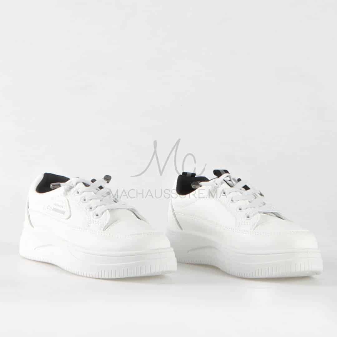 Beleev – Baskets enfants en Noir.