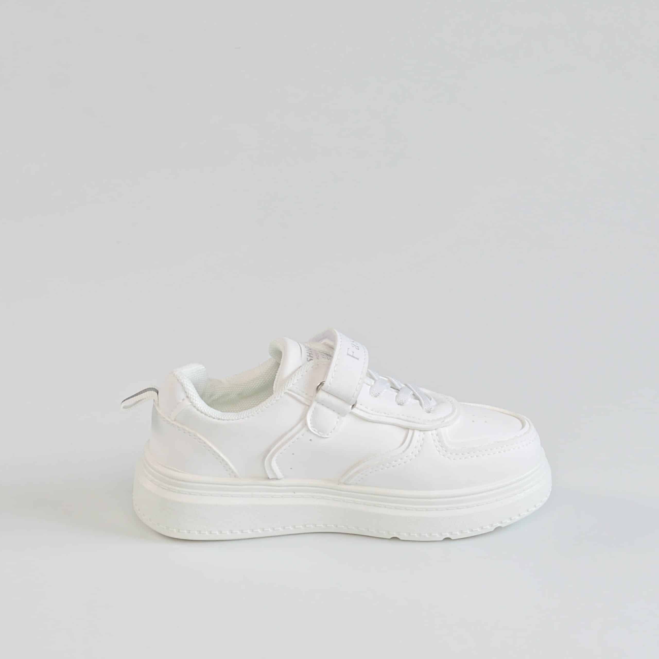 WARIS – Baskets enfants en Blanc.