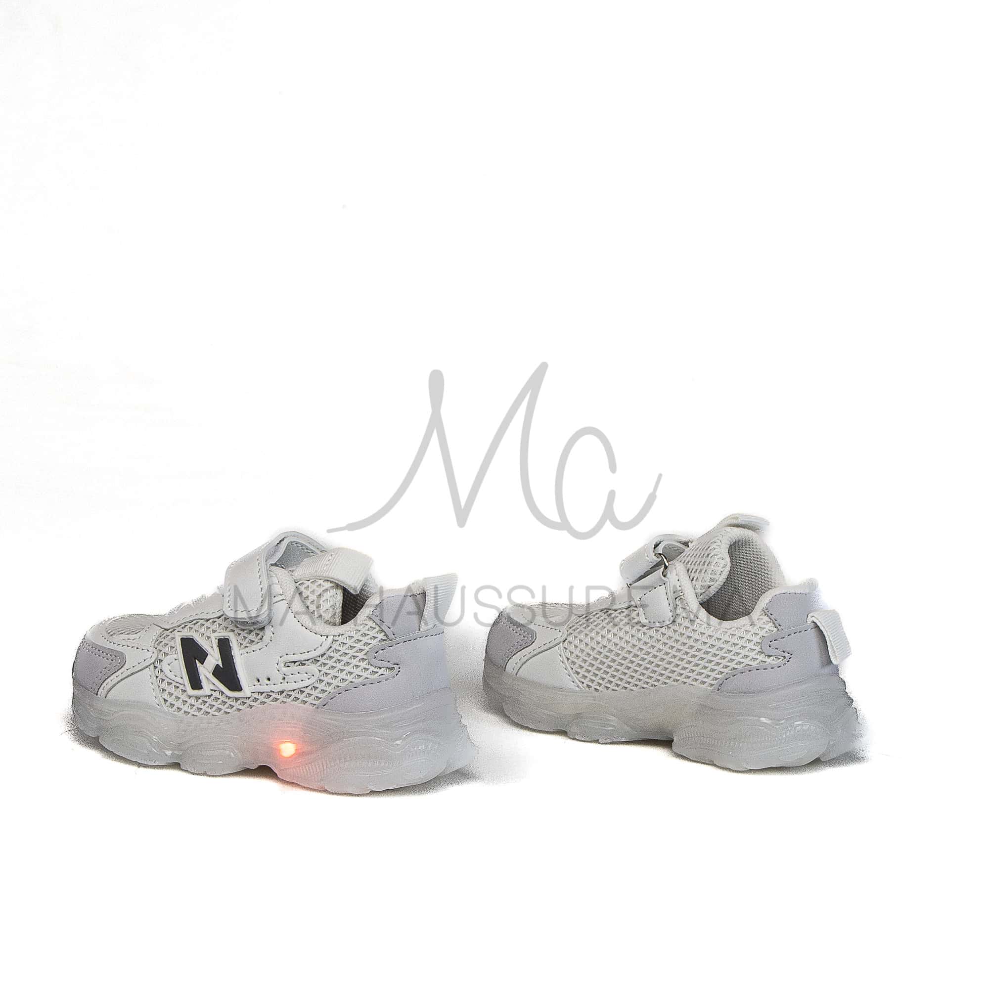 Jad – Baskets enfants en Blanc.