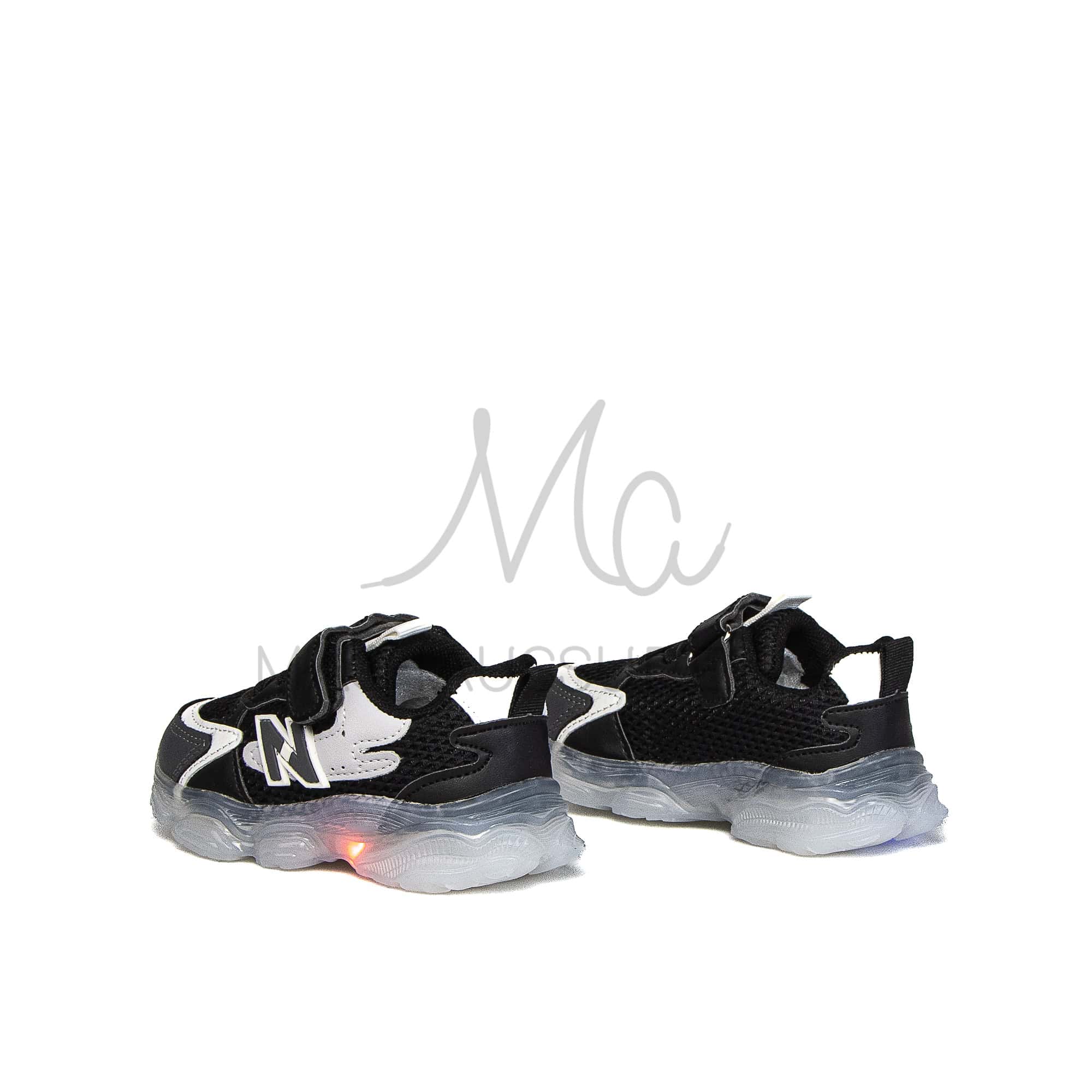 Jad – Baskets enfants en Noir.
