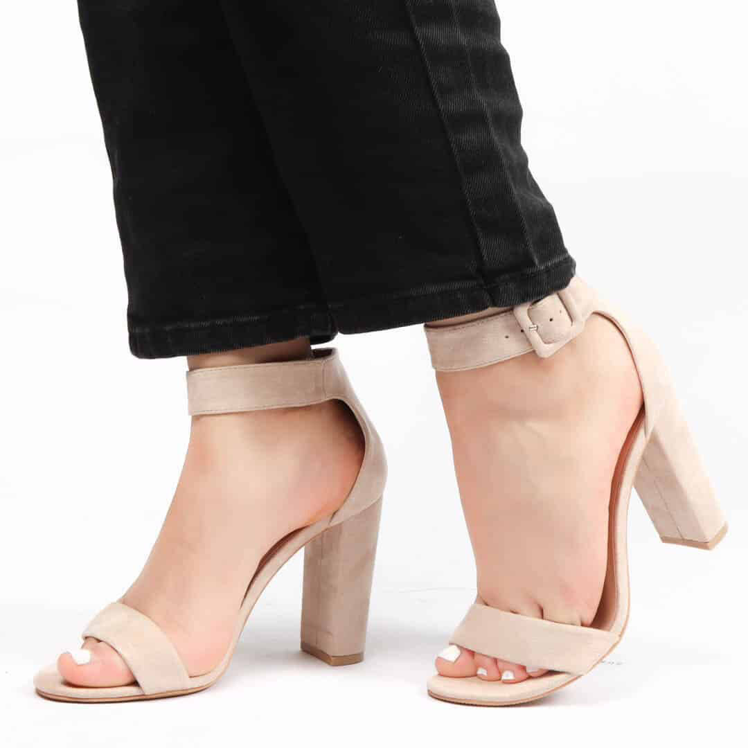 Pulsar – Sandales à talon en Beige.