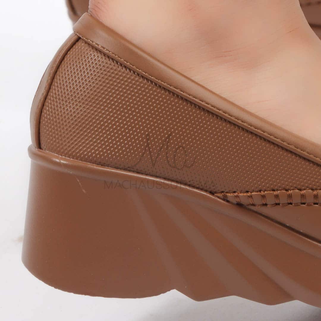 Yrsa – Mocassins Femmes en Tabac.