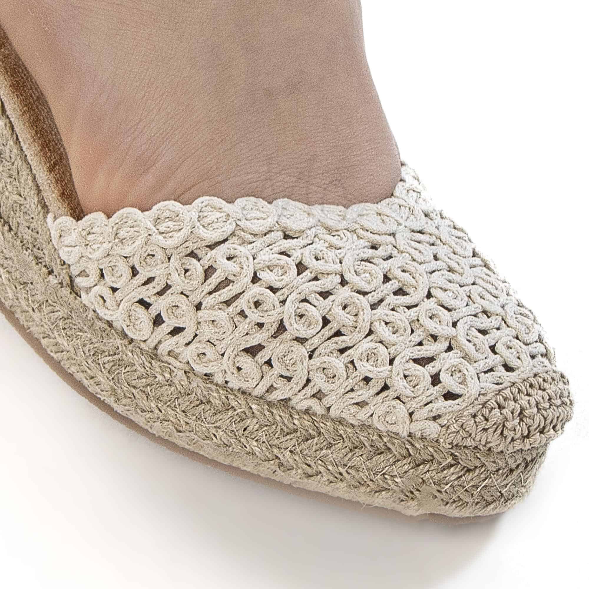 Coastal – Sandales compensées en Beige.