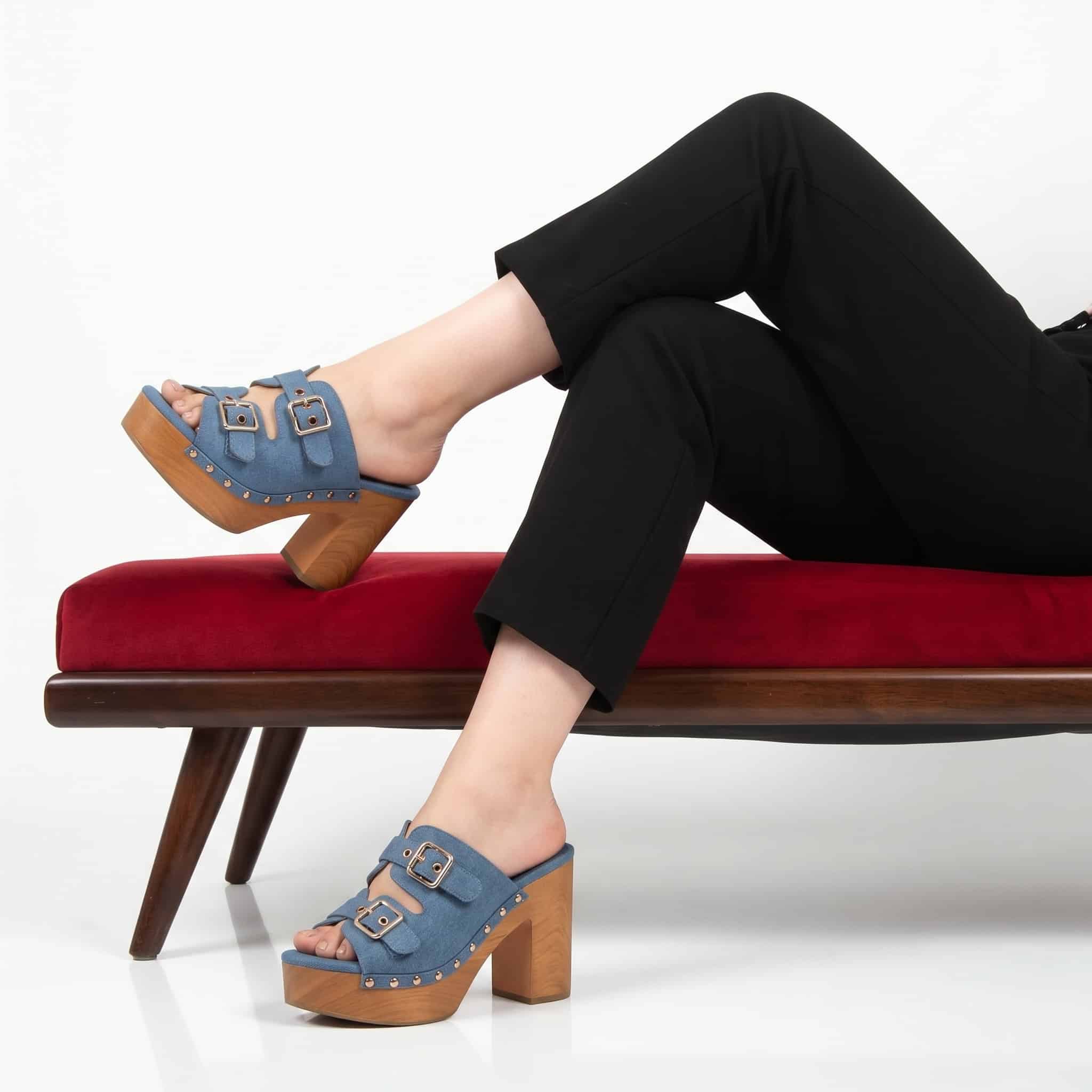 Ortensia - Sandales à talon en Jeans.
