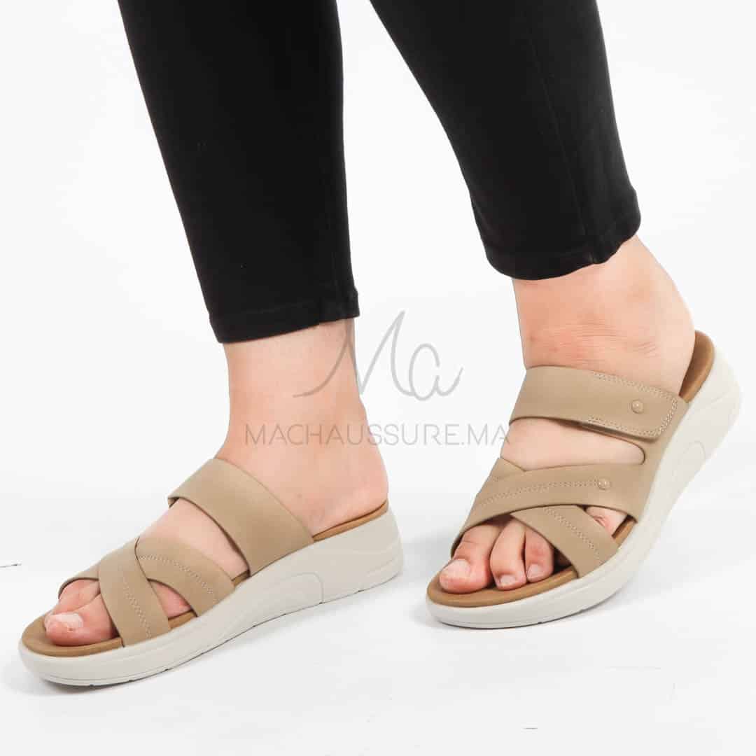 Epicéa – Sandales confortables en Beige.