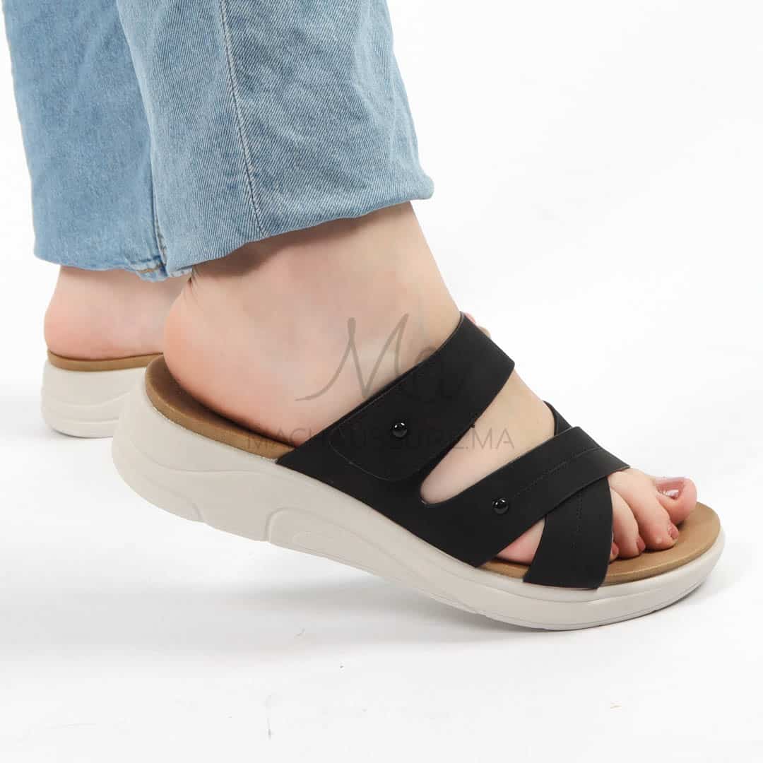 Epicéa – Sandales confortables en Noir.