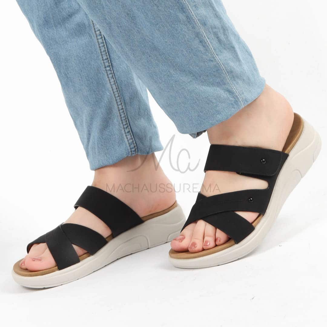 Epicéa – Sandales confortables en Noir.