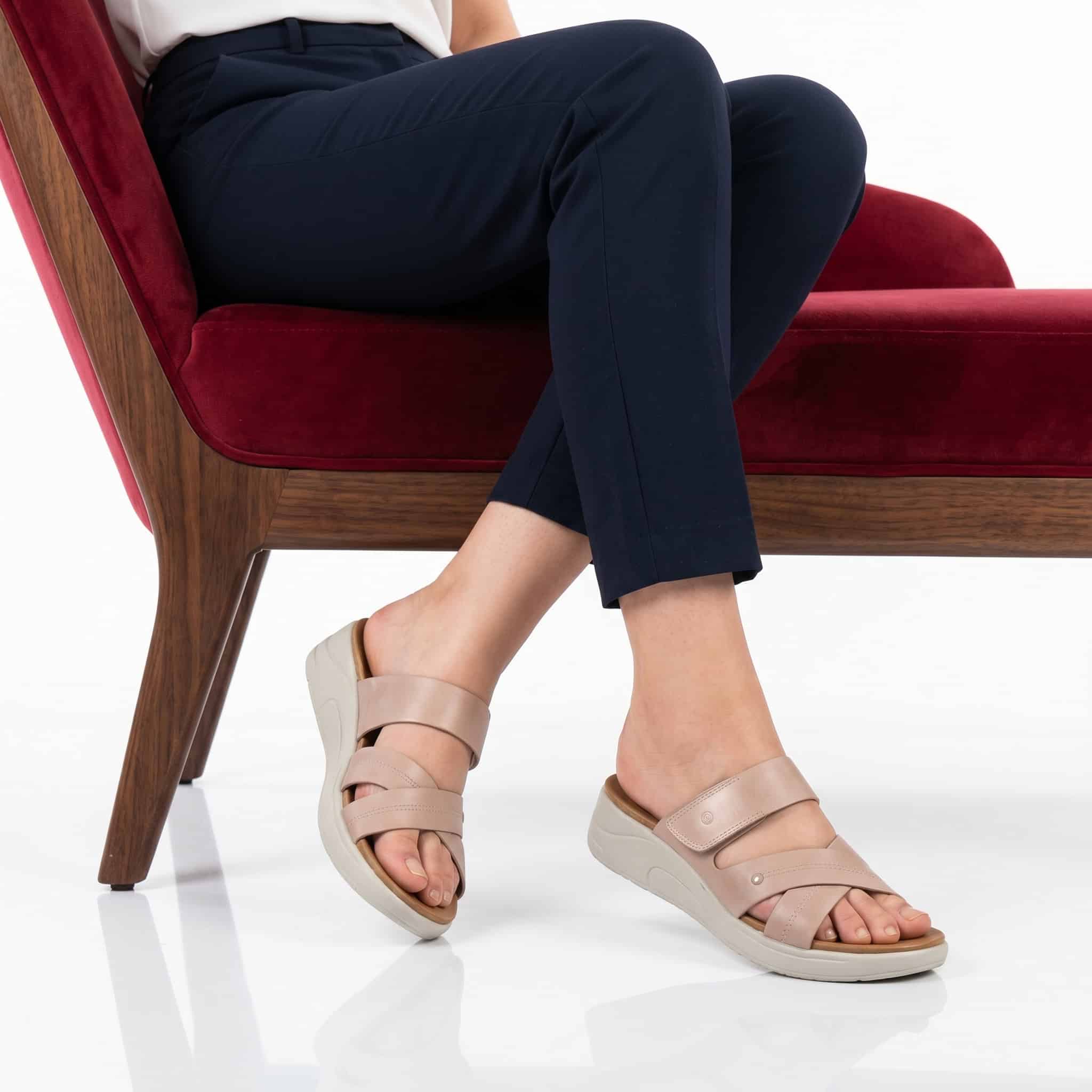 Epicéa – Sandales confortables en Rose.