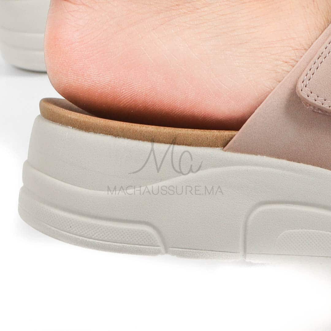 Epicéa – Sandales confortables en Rose.