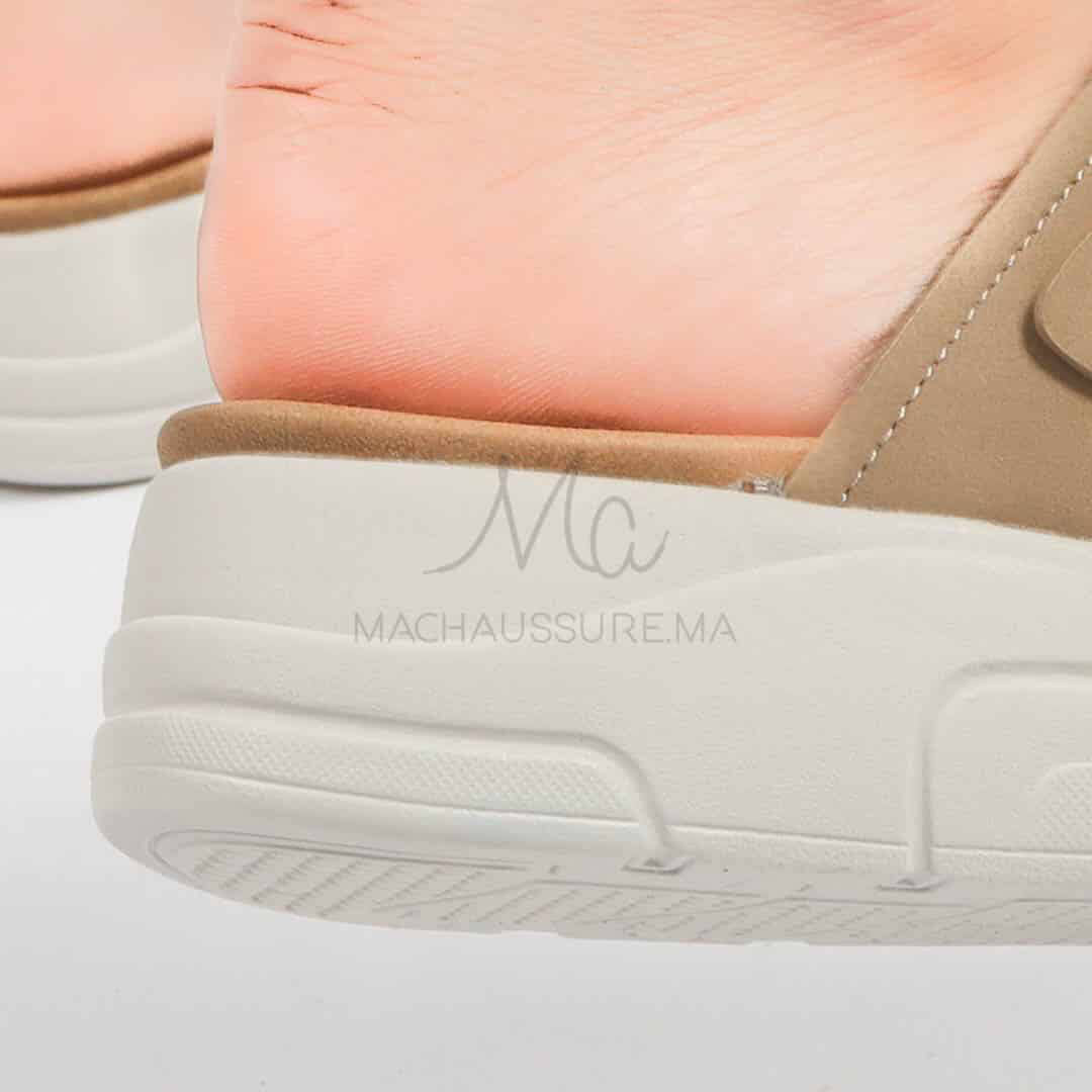 Erable – Sandales confortables en Beige.