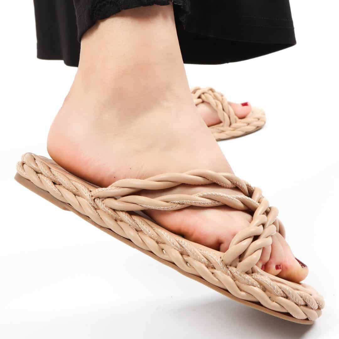 Woven - Sandales plates en Kaki.