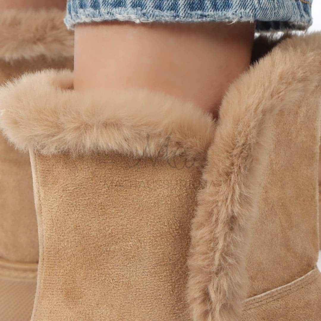Imelil – Bottines col fourrure en Kaki.