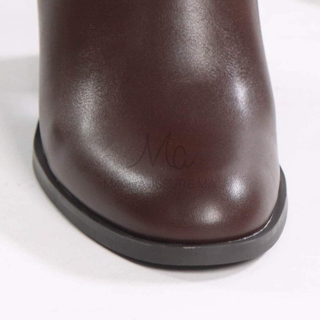 MAHA – Bottes à talon en Marron.