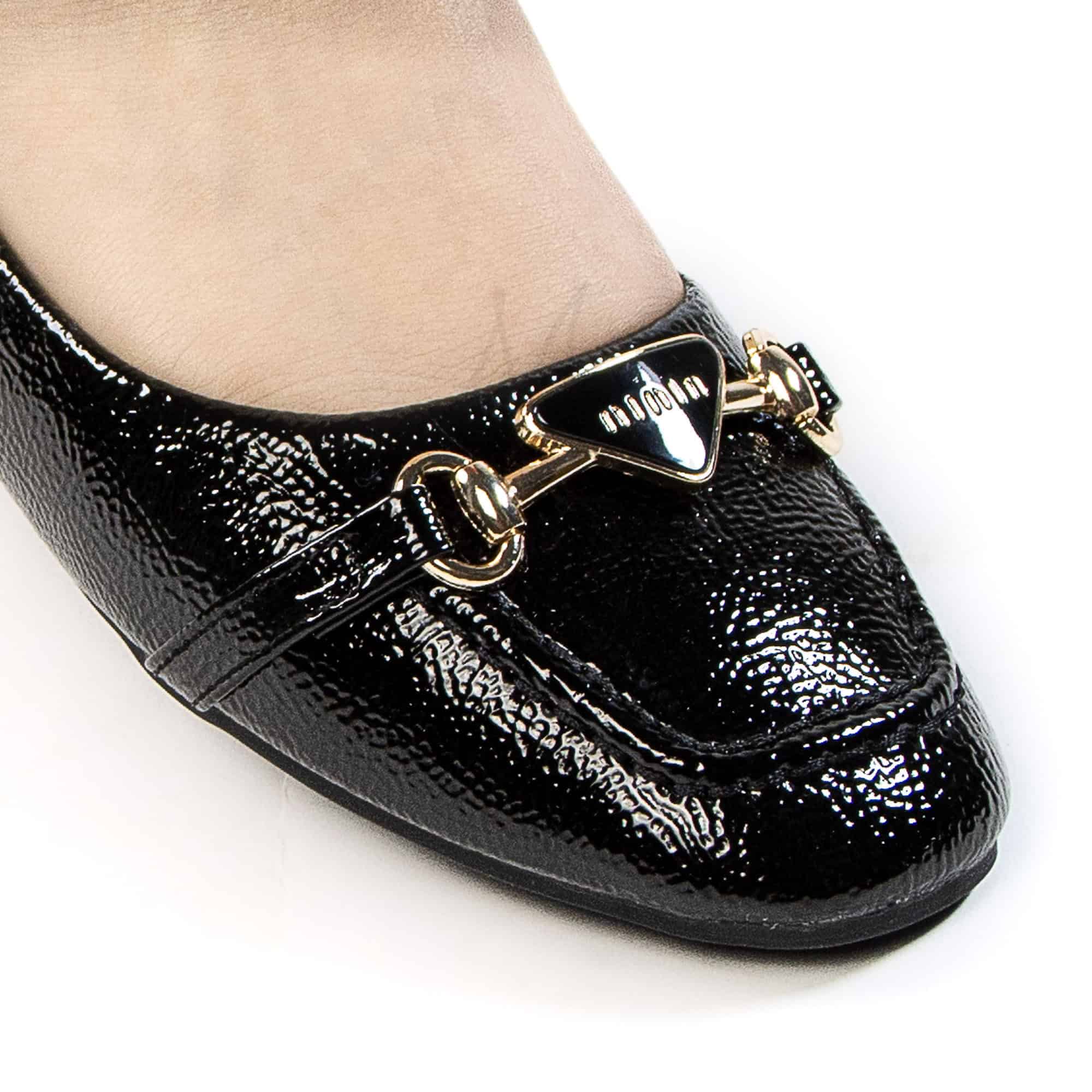 Fluorine - Mocassins femmes en Noir.