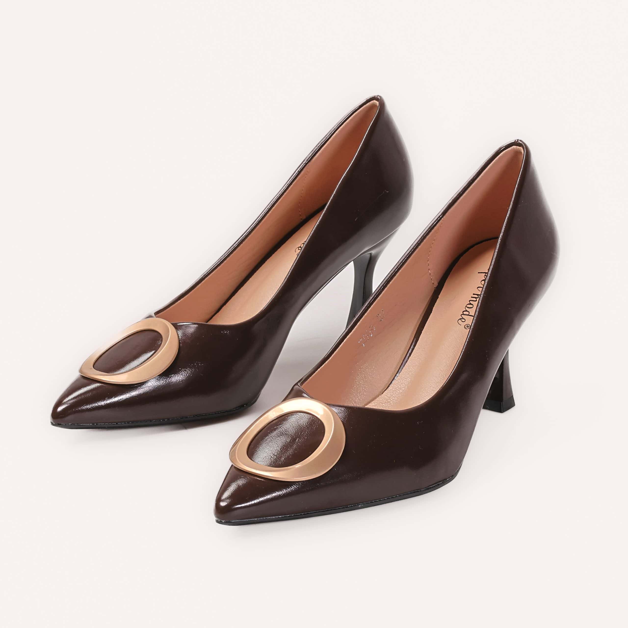 DIVA – Escarpins Femmes en Marron.