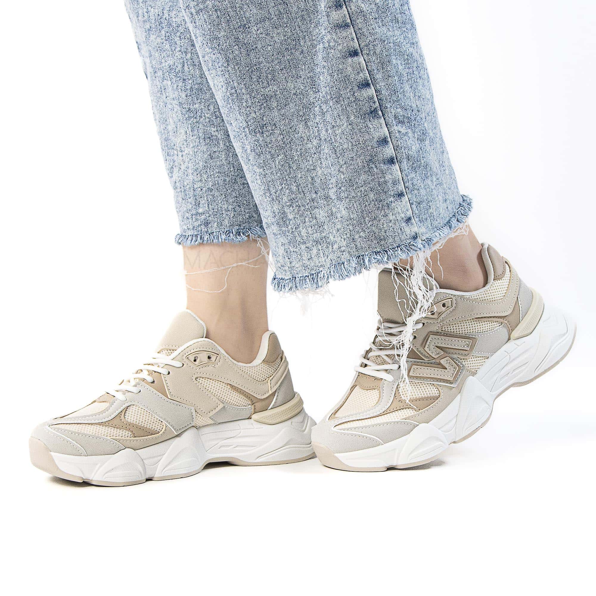 Skyline – Baskets Femmes en Beige.