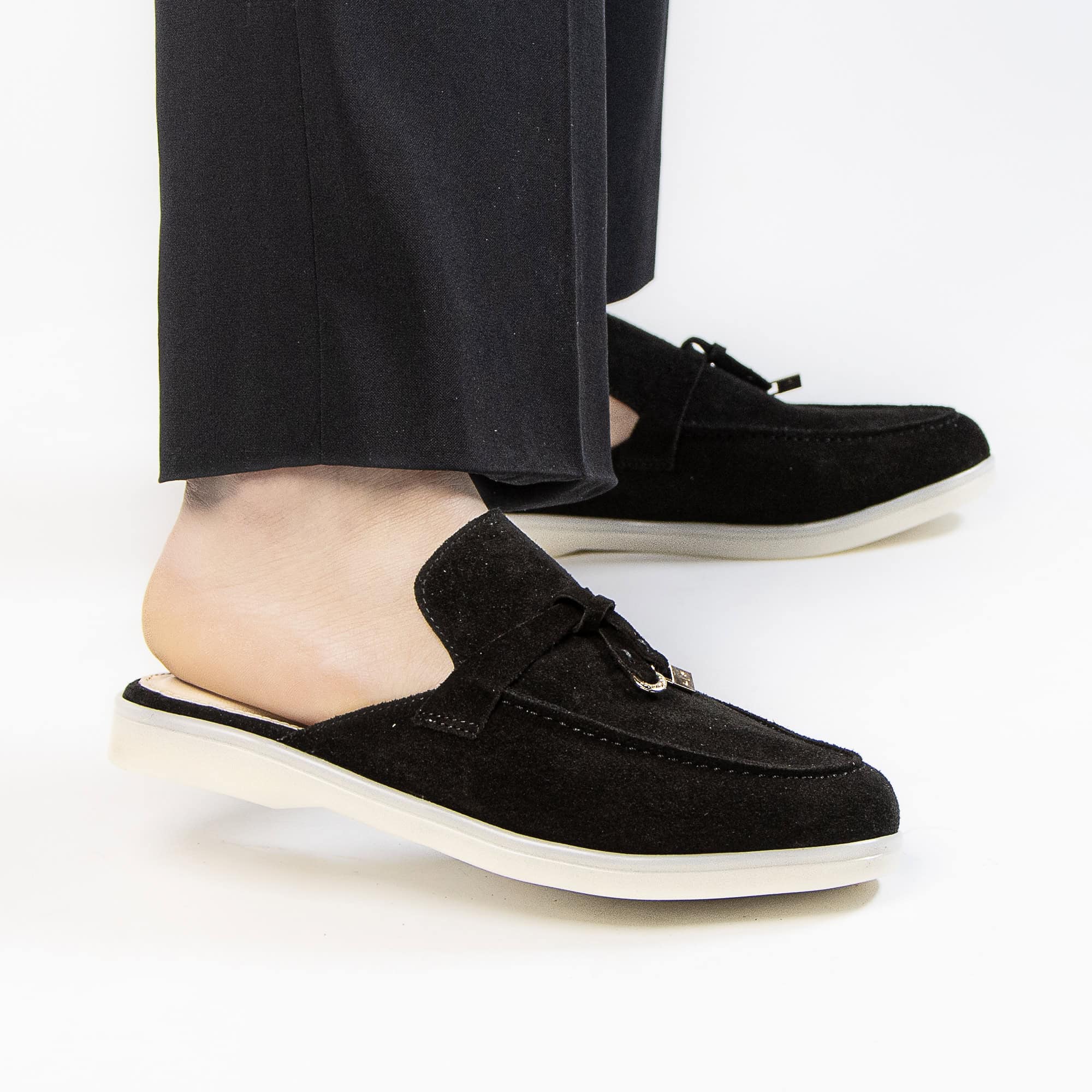 Trend – Mules Femmes en Daim Noir.