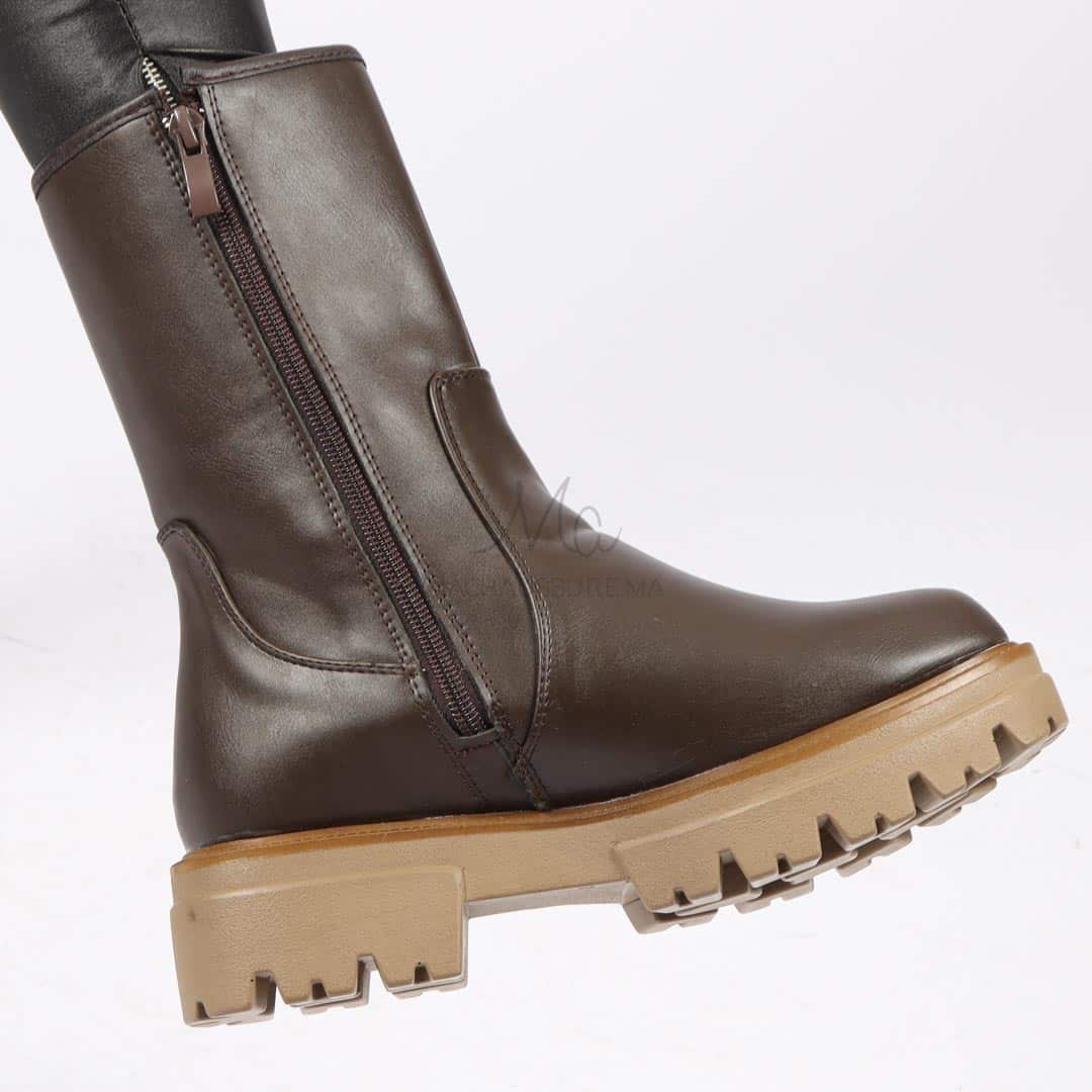 TORA - Bottines en Marron.