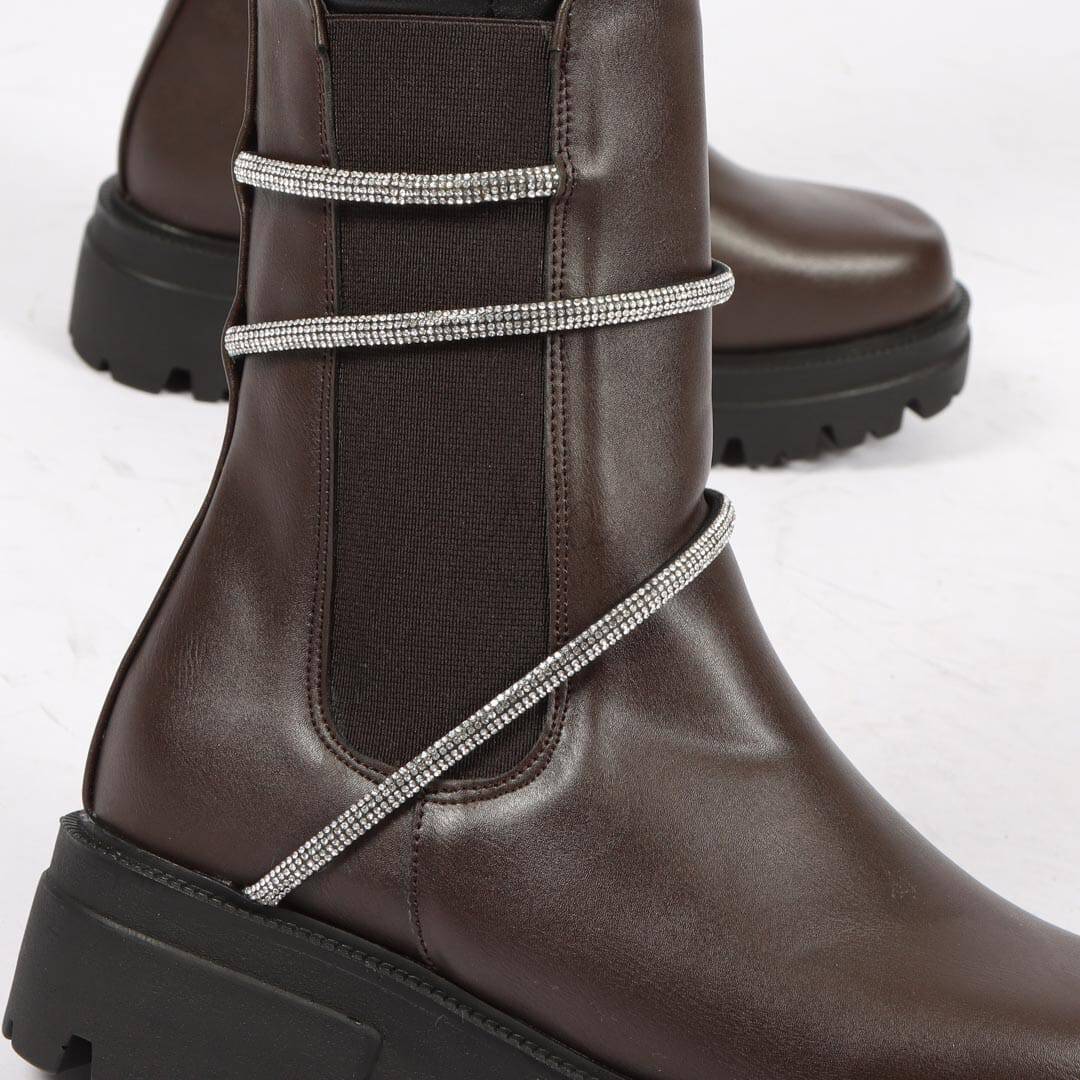 RONA - Bottines en Marron.
