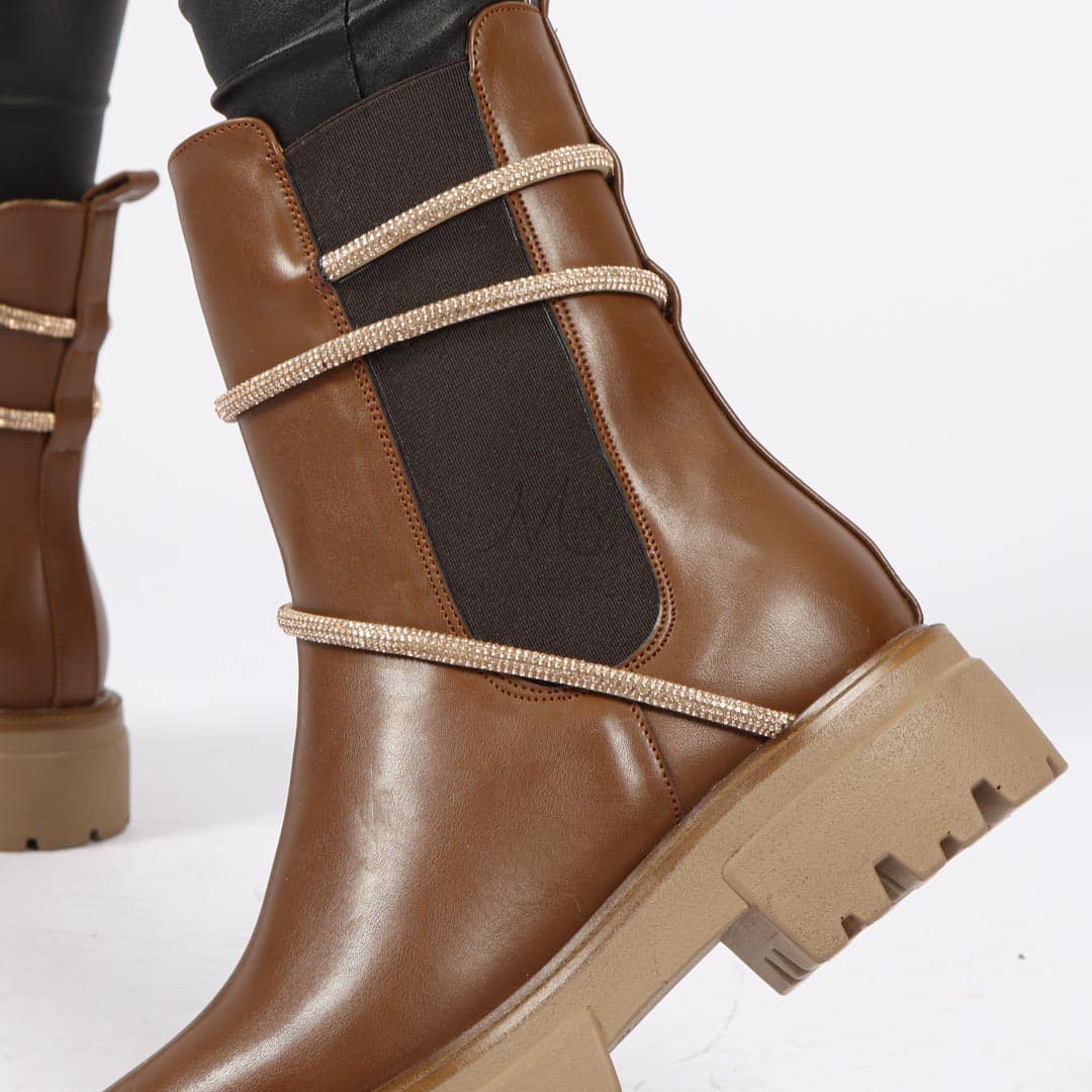 RONA - Bottines en Tabac.
