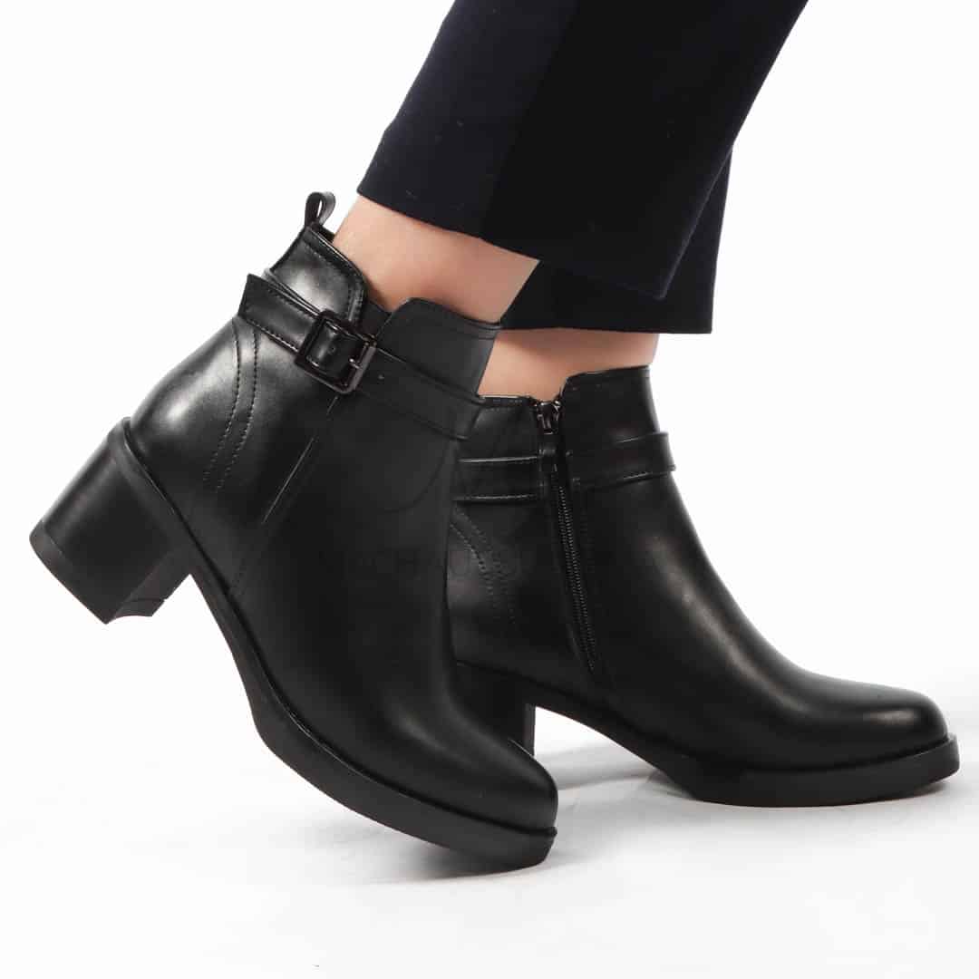 CORAL - Bottines en Noir.