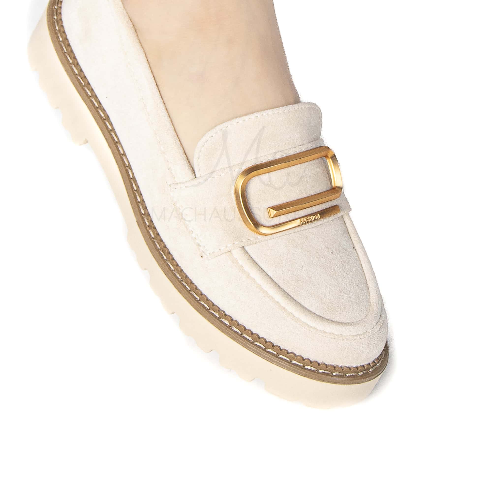 Le Soulier – Derbies Femmes en Beige.