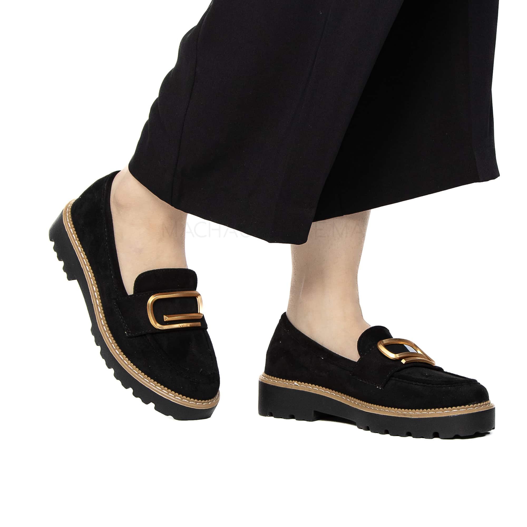Le Soulier – Derbies Femmes en Noir.