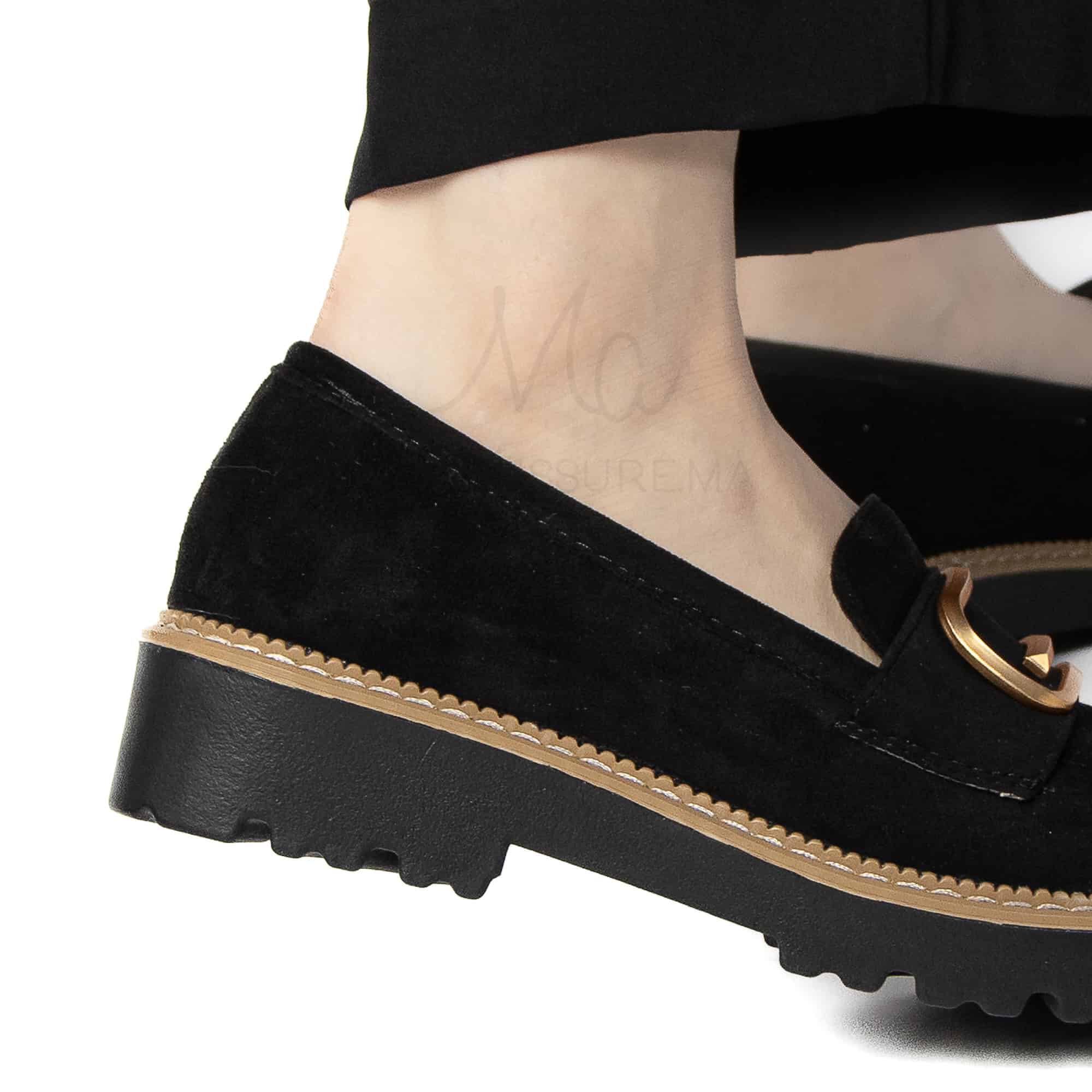Le Soulier – Derbies Femmes en Noir.