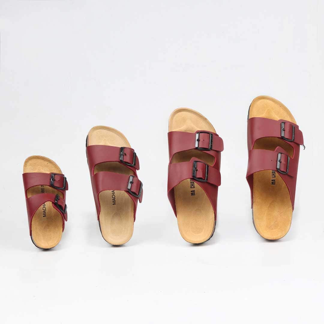 WAINSCOTT – Sandales et tongs en Grenat.
