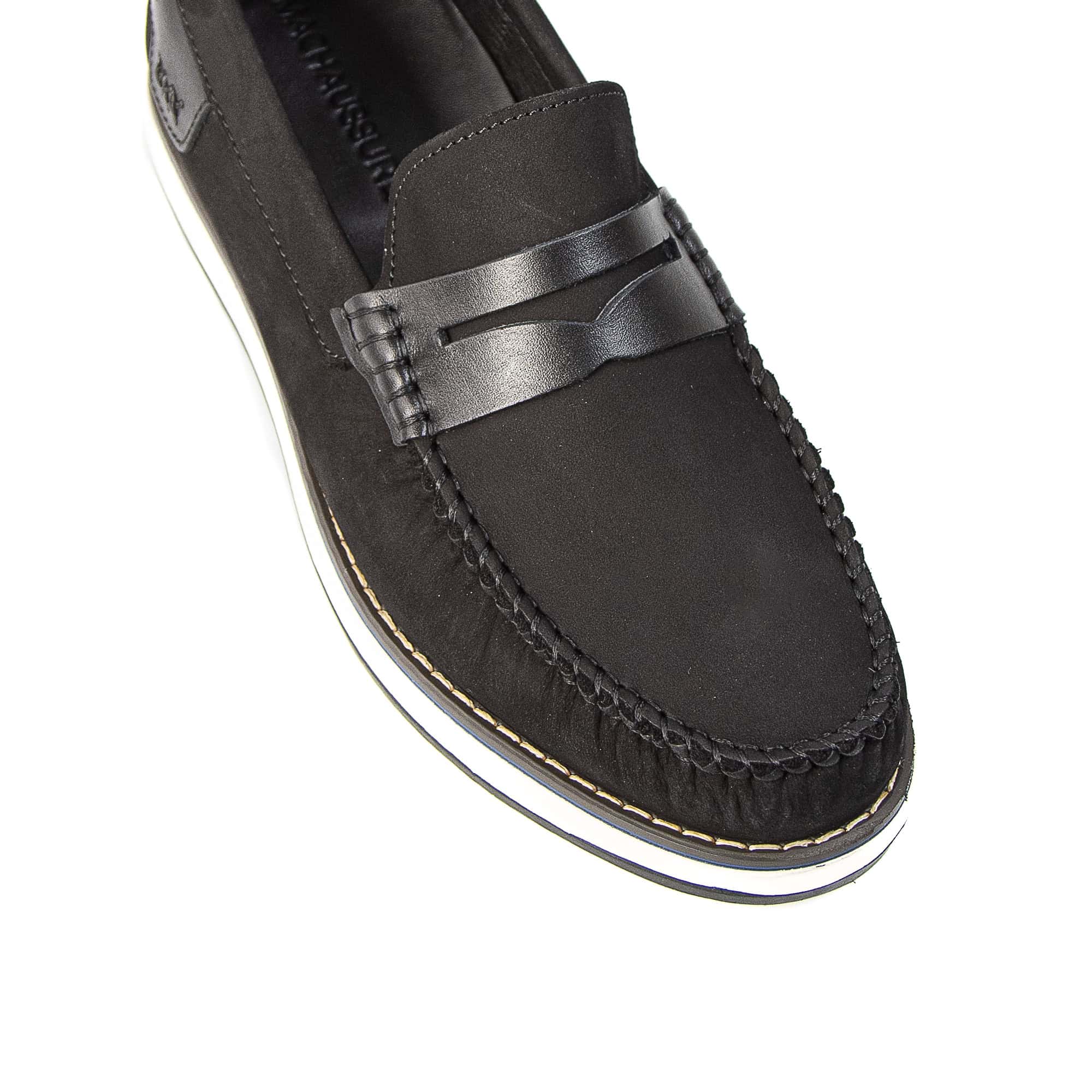 MAJD - Mocassins 100 % Daim Noir.