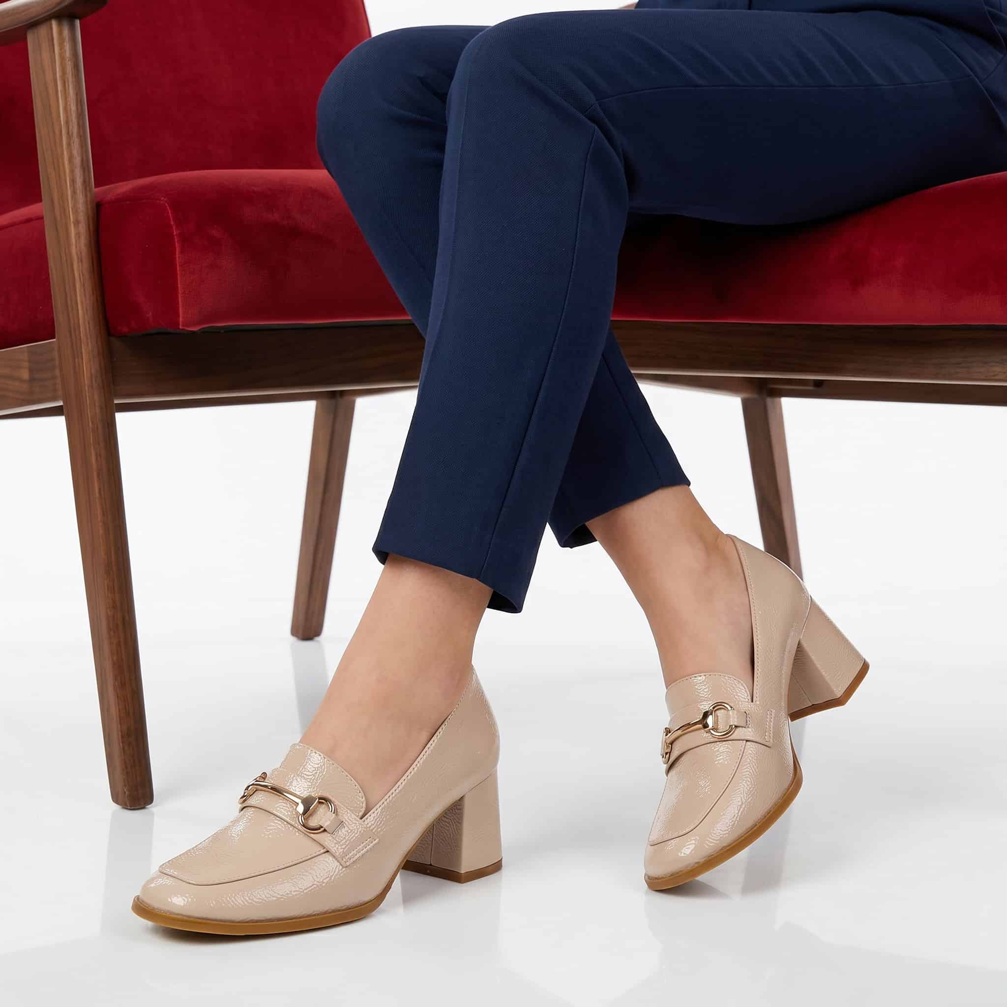 Méridien – Derbies Femmes en Beige.
