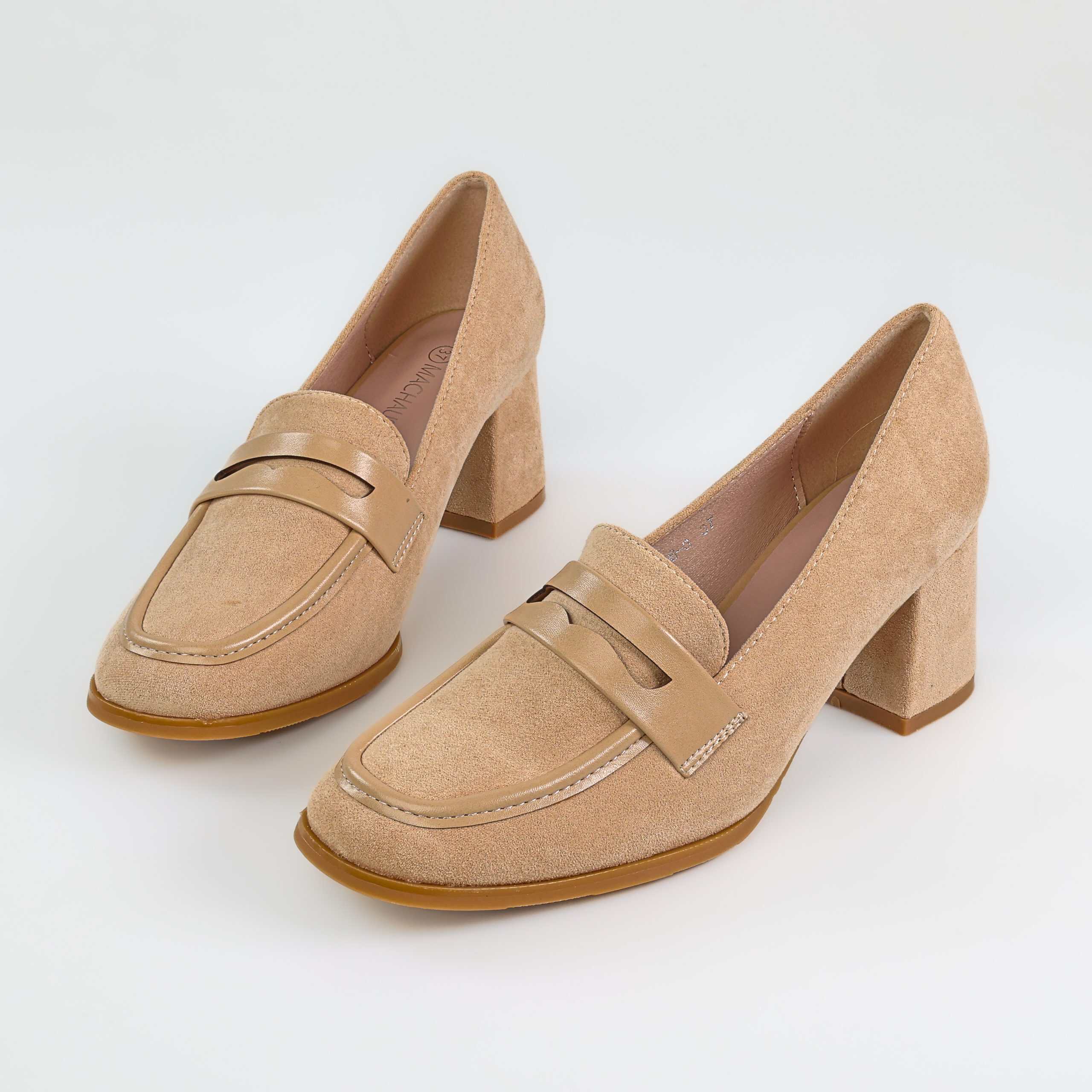 ARK – Derbies Femmes en Beige.