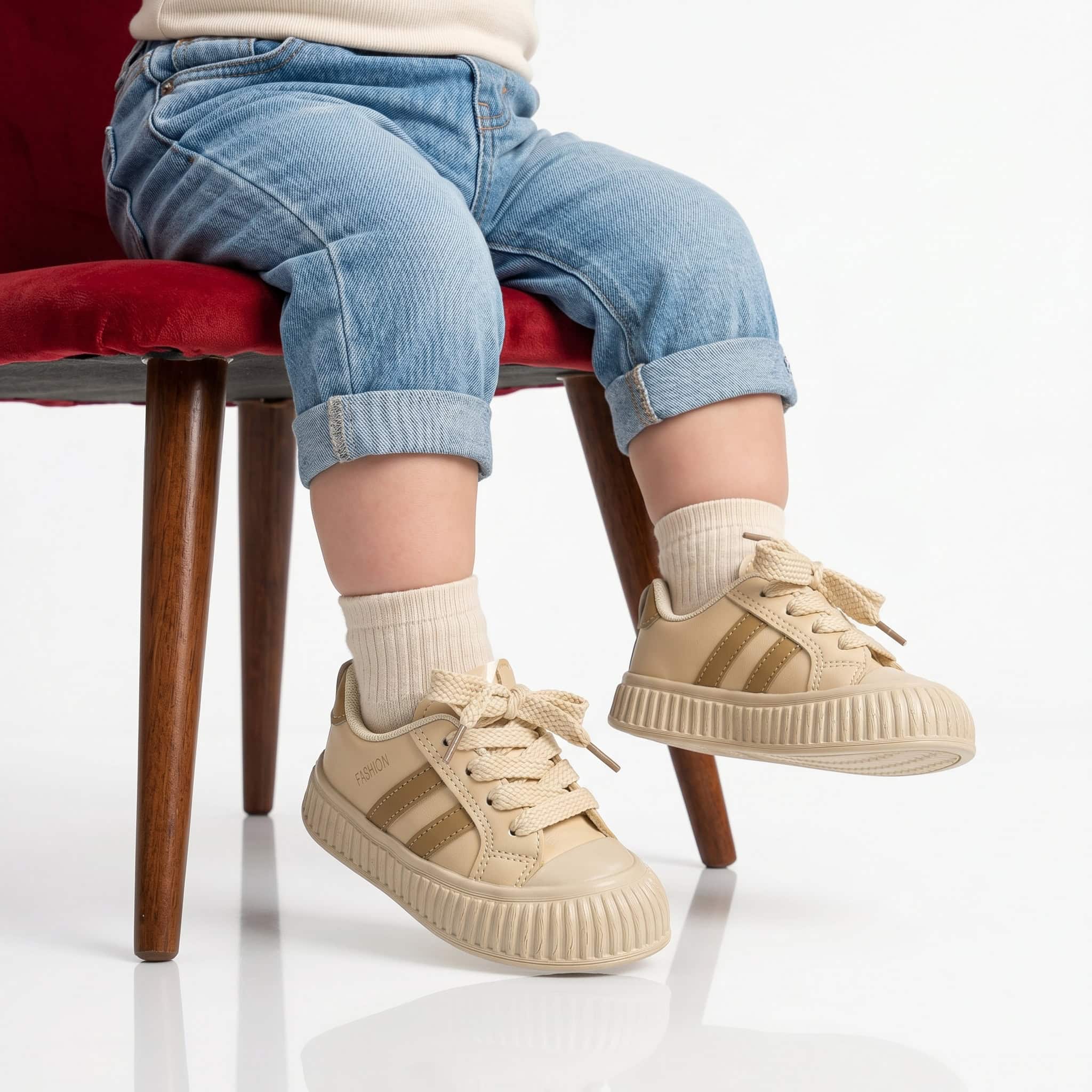 Anir – Baskets Enfants en Kaki.