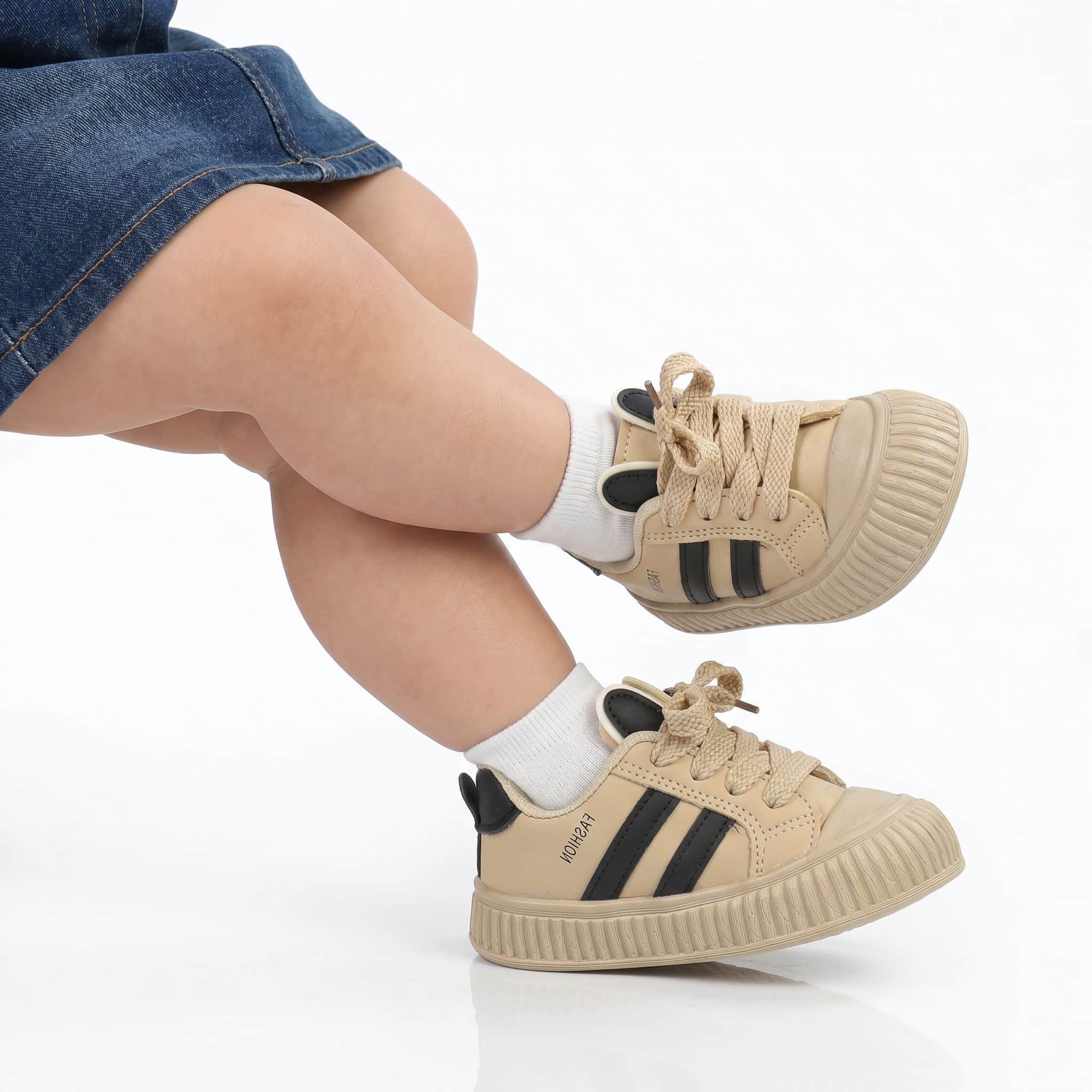 Anir – Baskets Enfants en Noir.