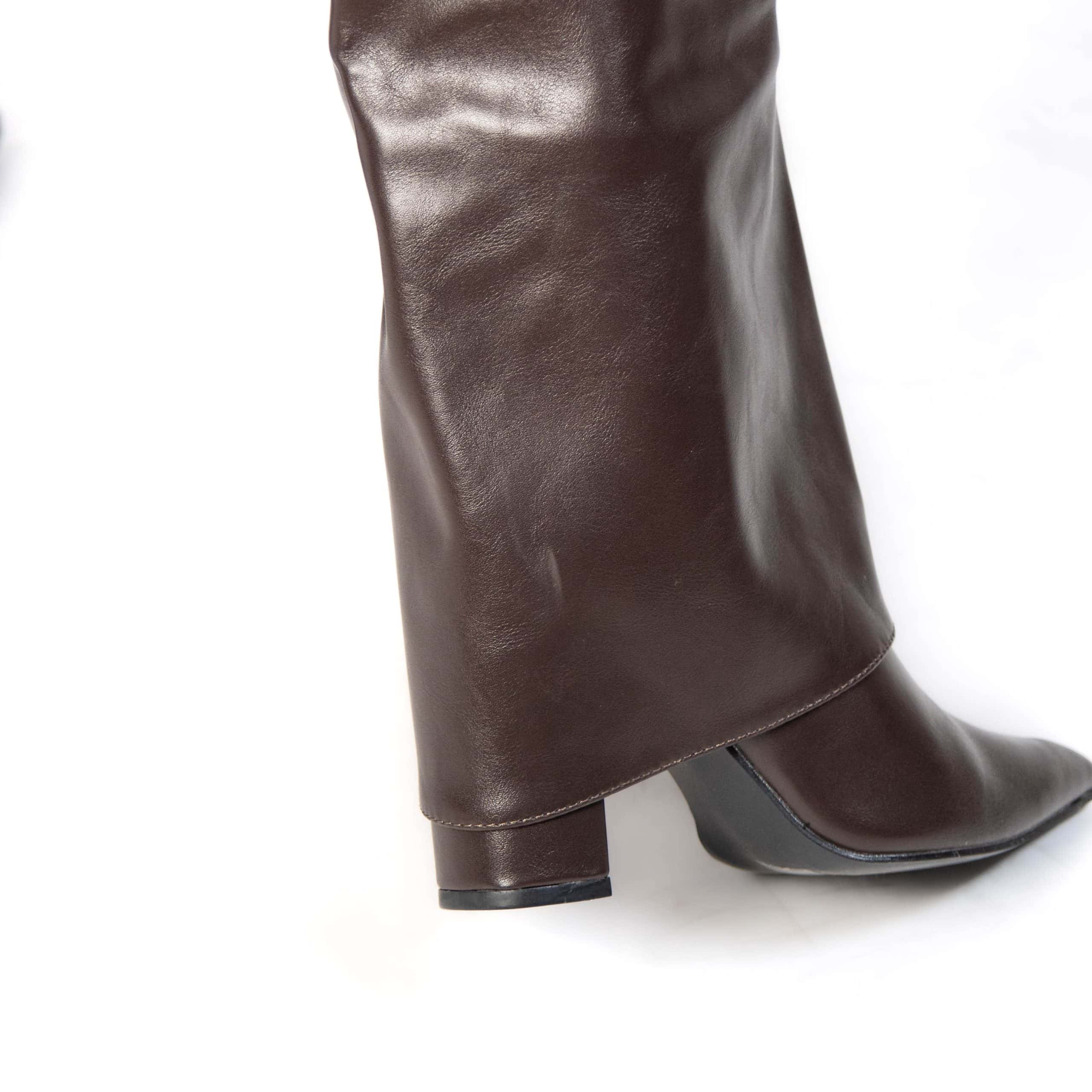 JIMMY – Bottes à talon en Marron.