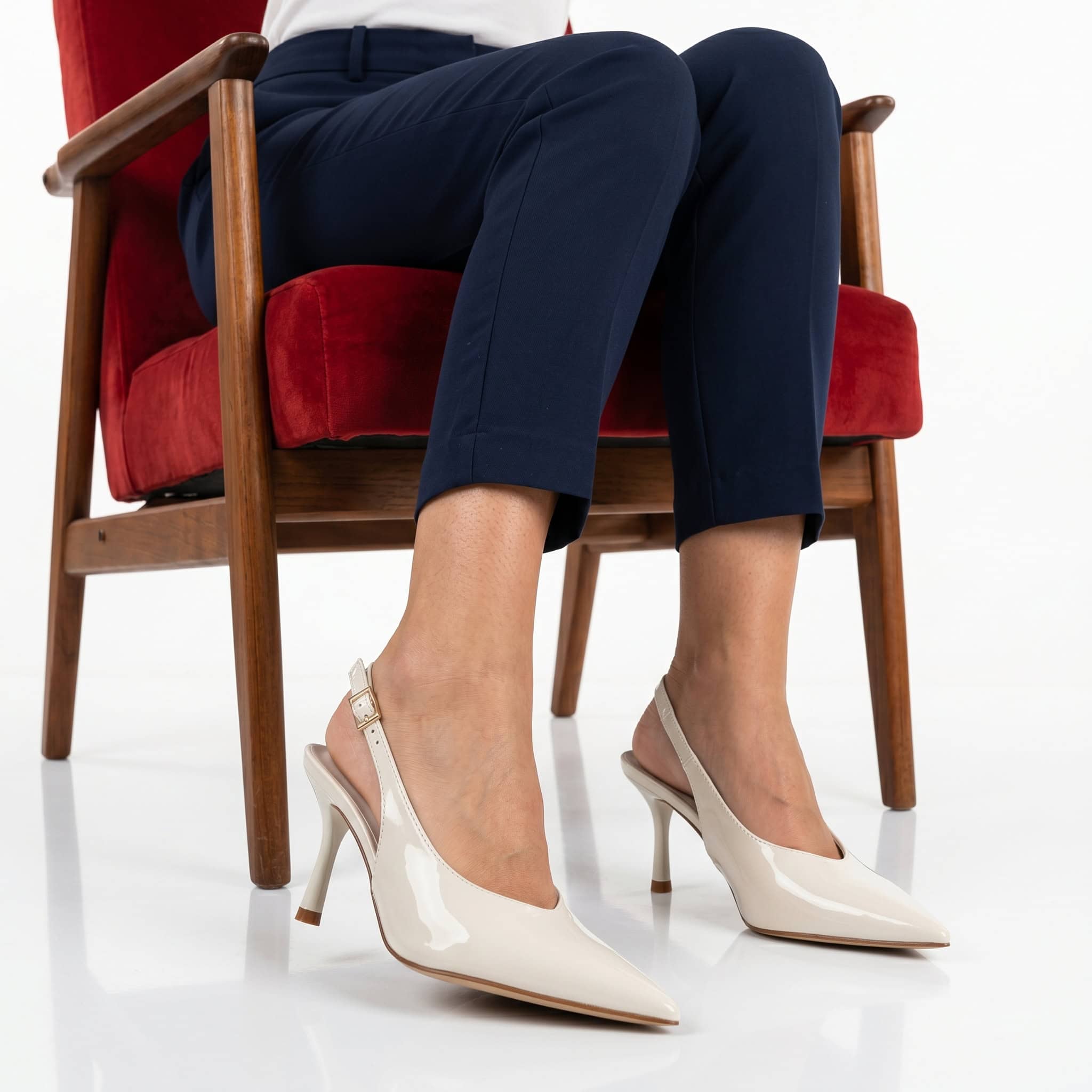 Ocre – Escarpins Femmes en Blanc.
