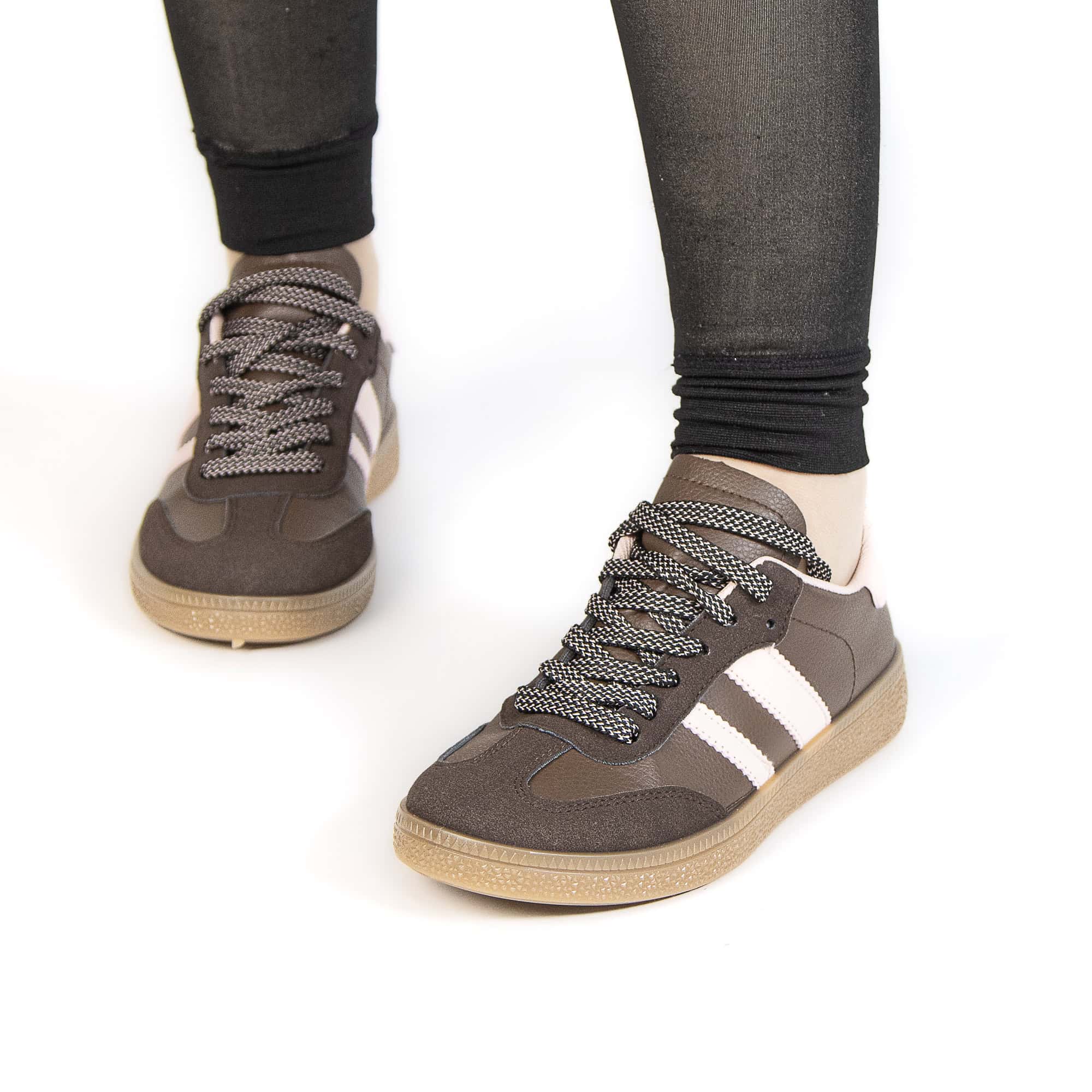 Tempo – Baskets Femmes en Marron.
