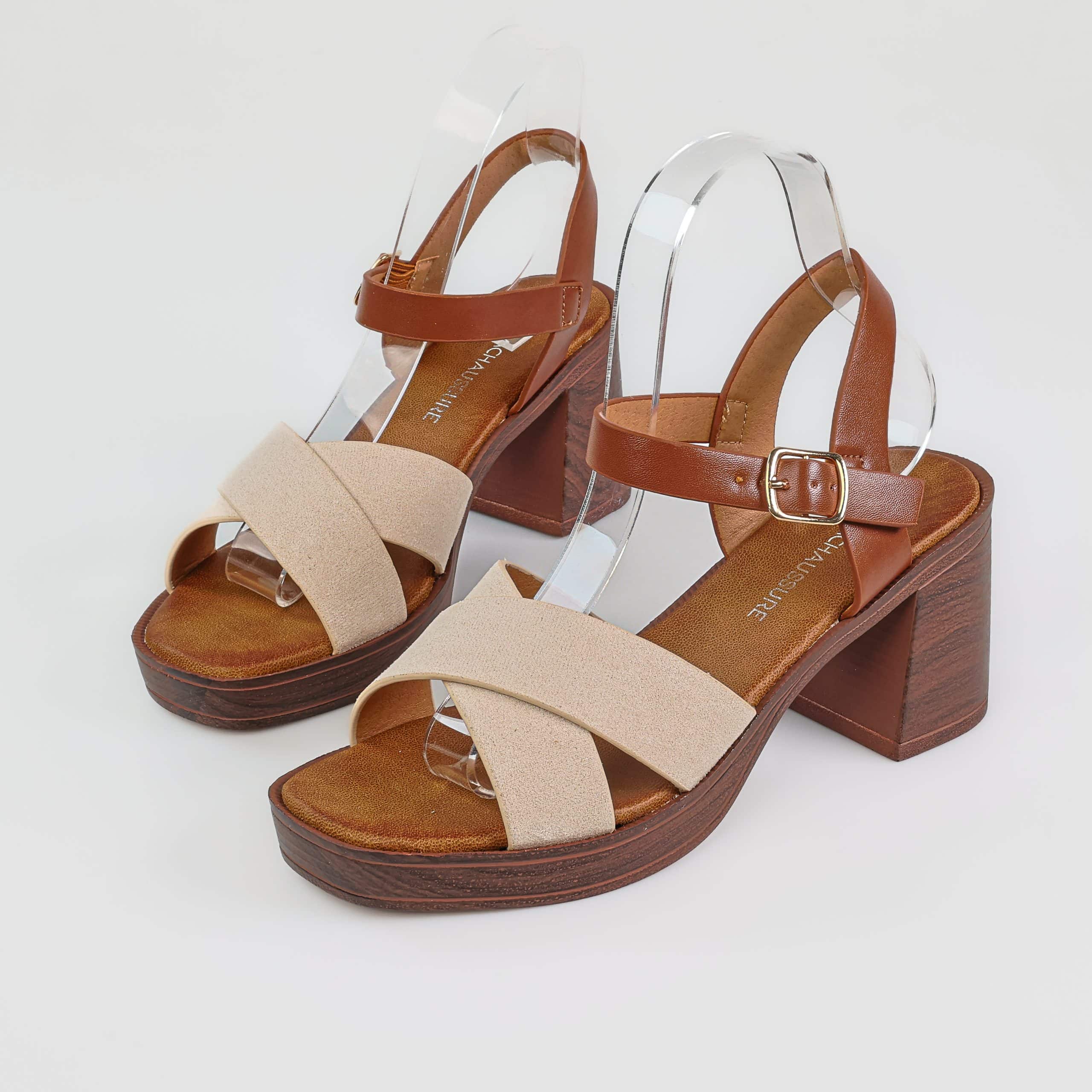 Cèdre – Sandales demi talon en Beige.