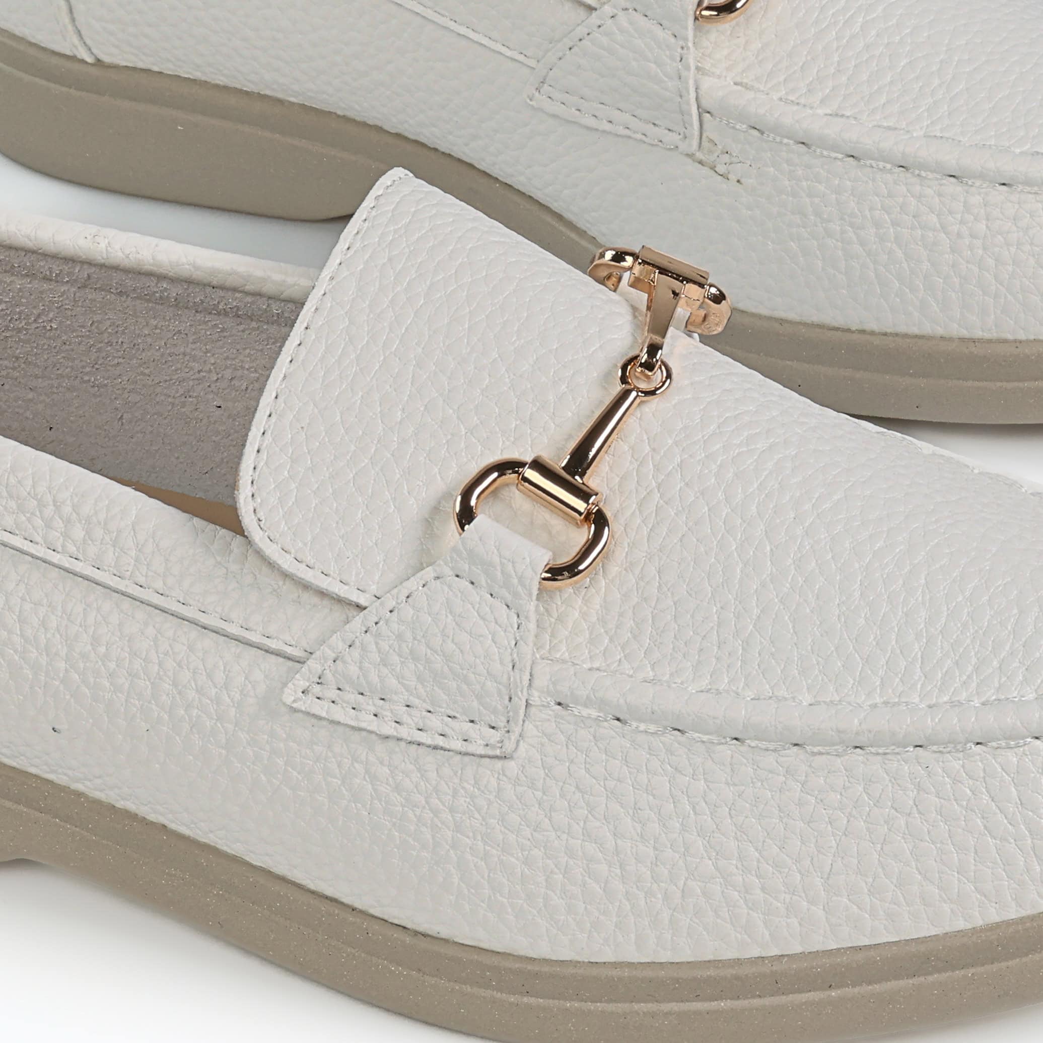 Passage – Mocassins Femmes en Blanc.