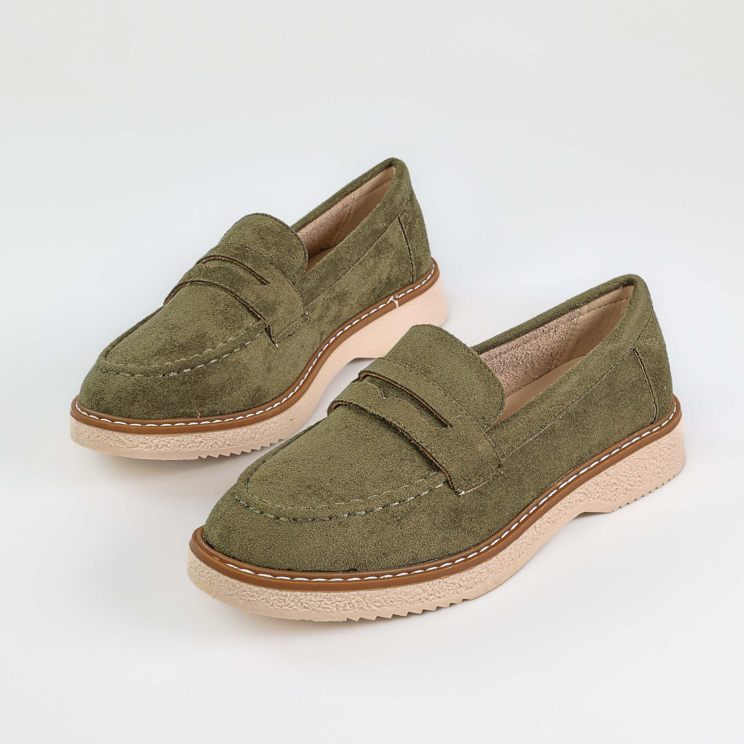 Cité – Derbies Femmes en Olive.