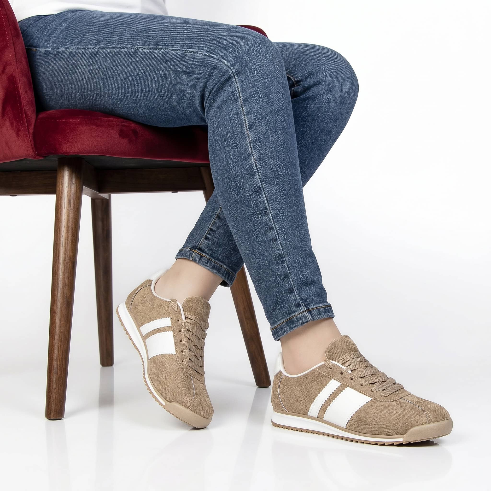 FELLA – Baskets Femmes en Kaki.