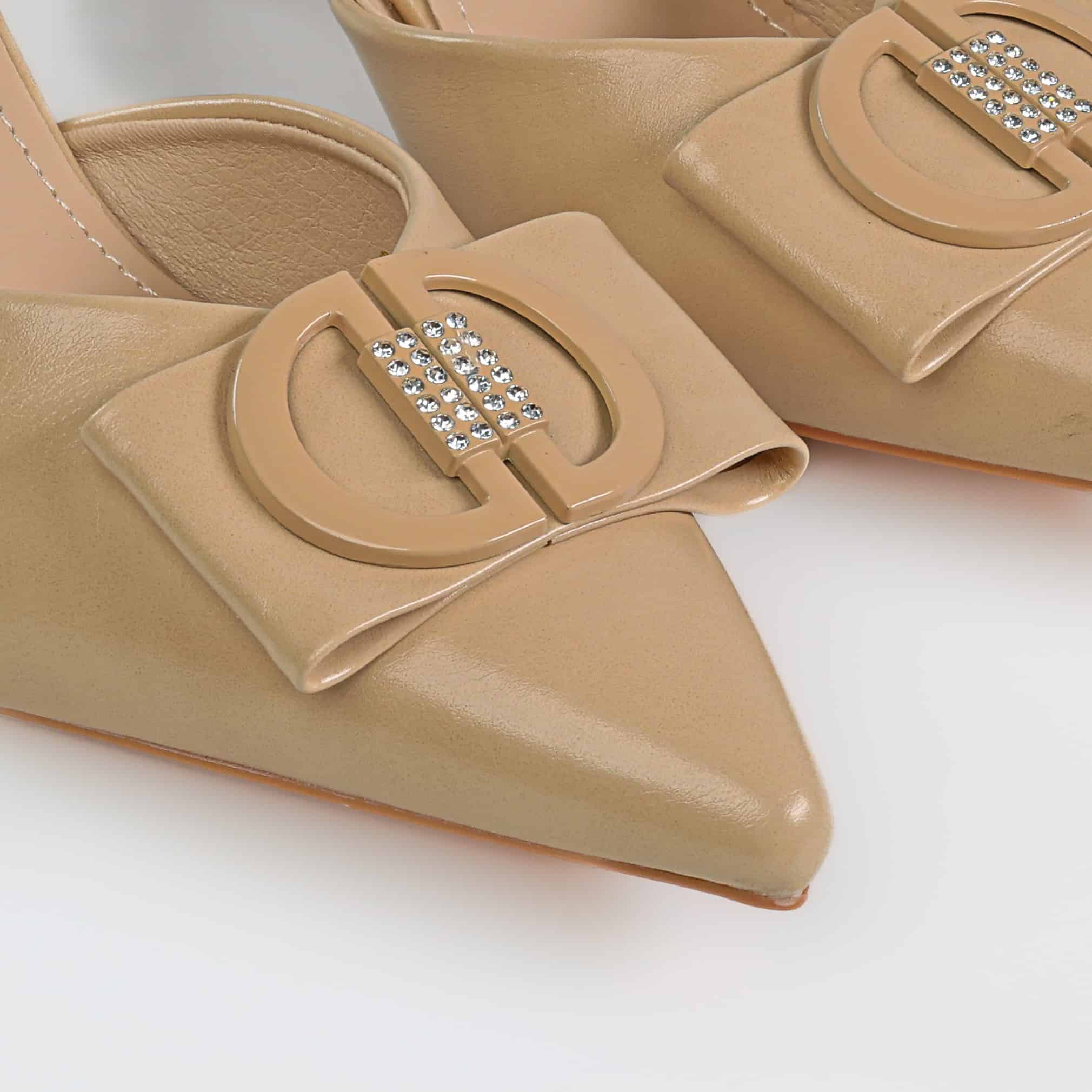 ZED – Mules demi talon en Beige.